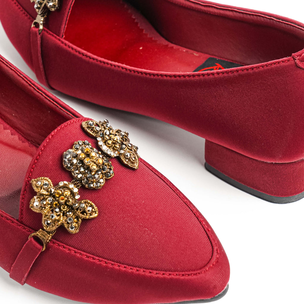 Ritza Maroon