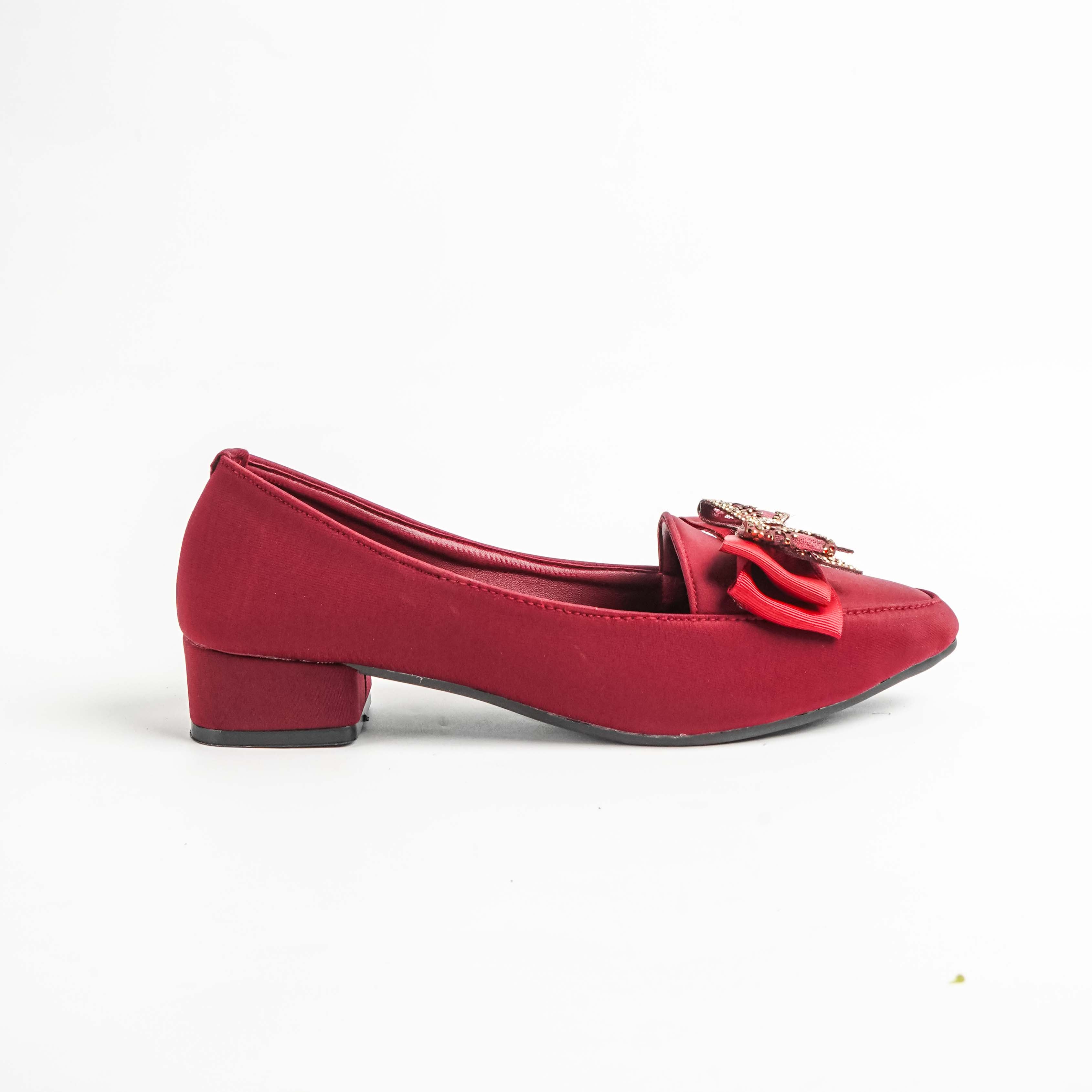 Lyra Maroon