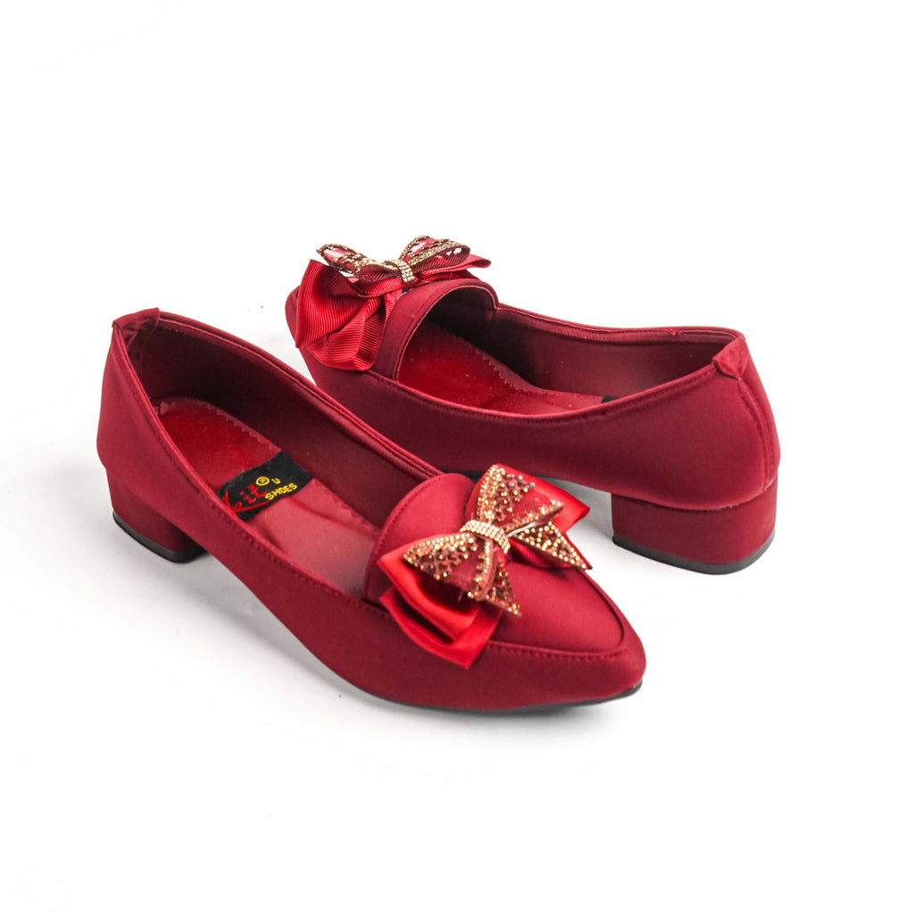 Lyra Maroon