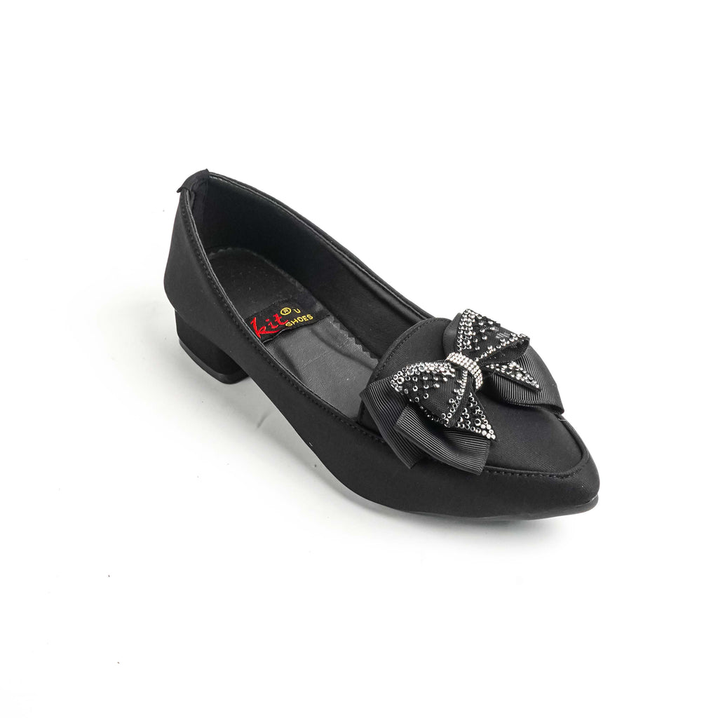 Lyra Black