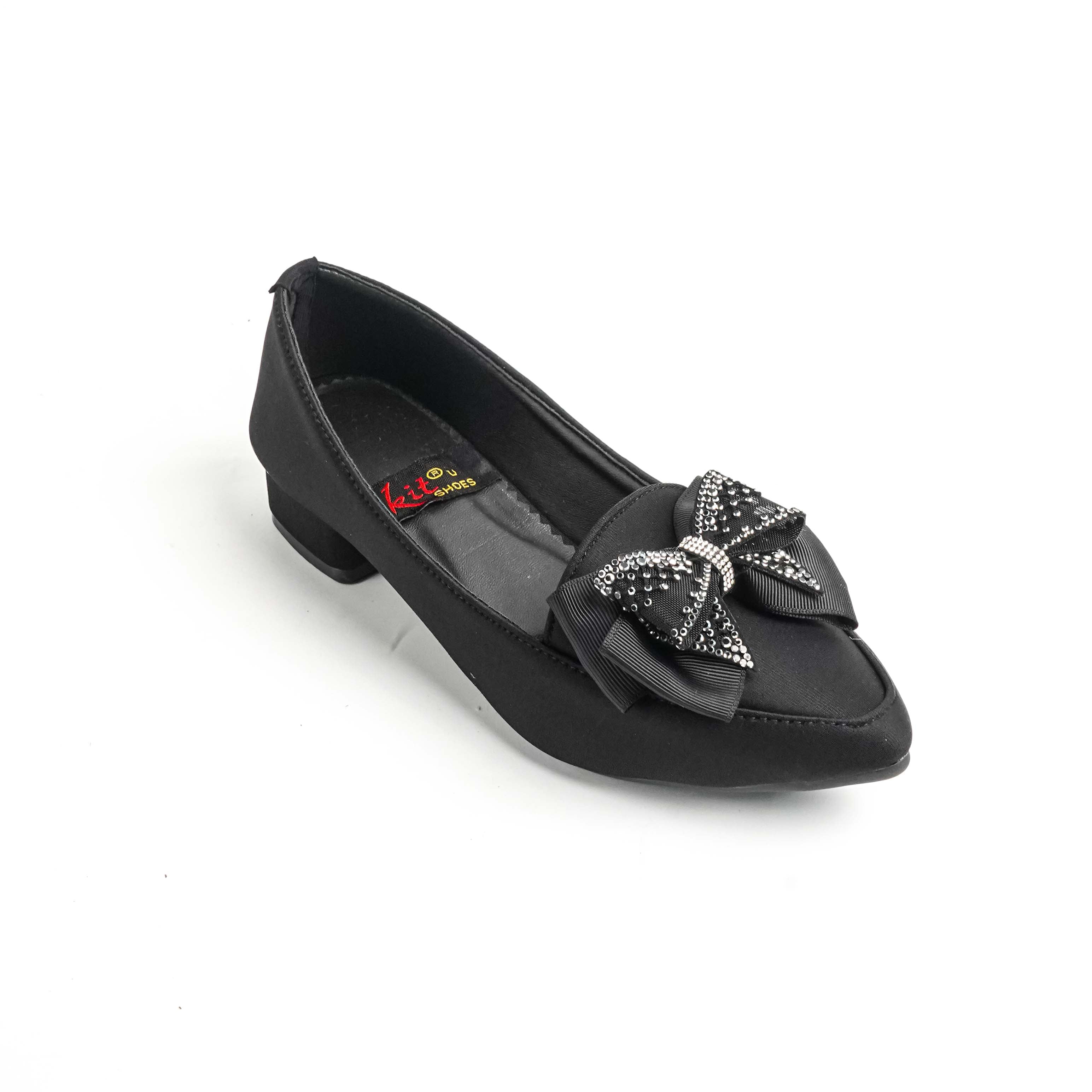 Lyra Black