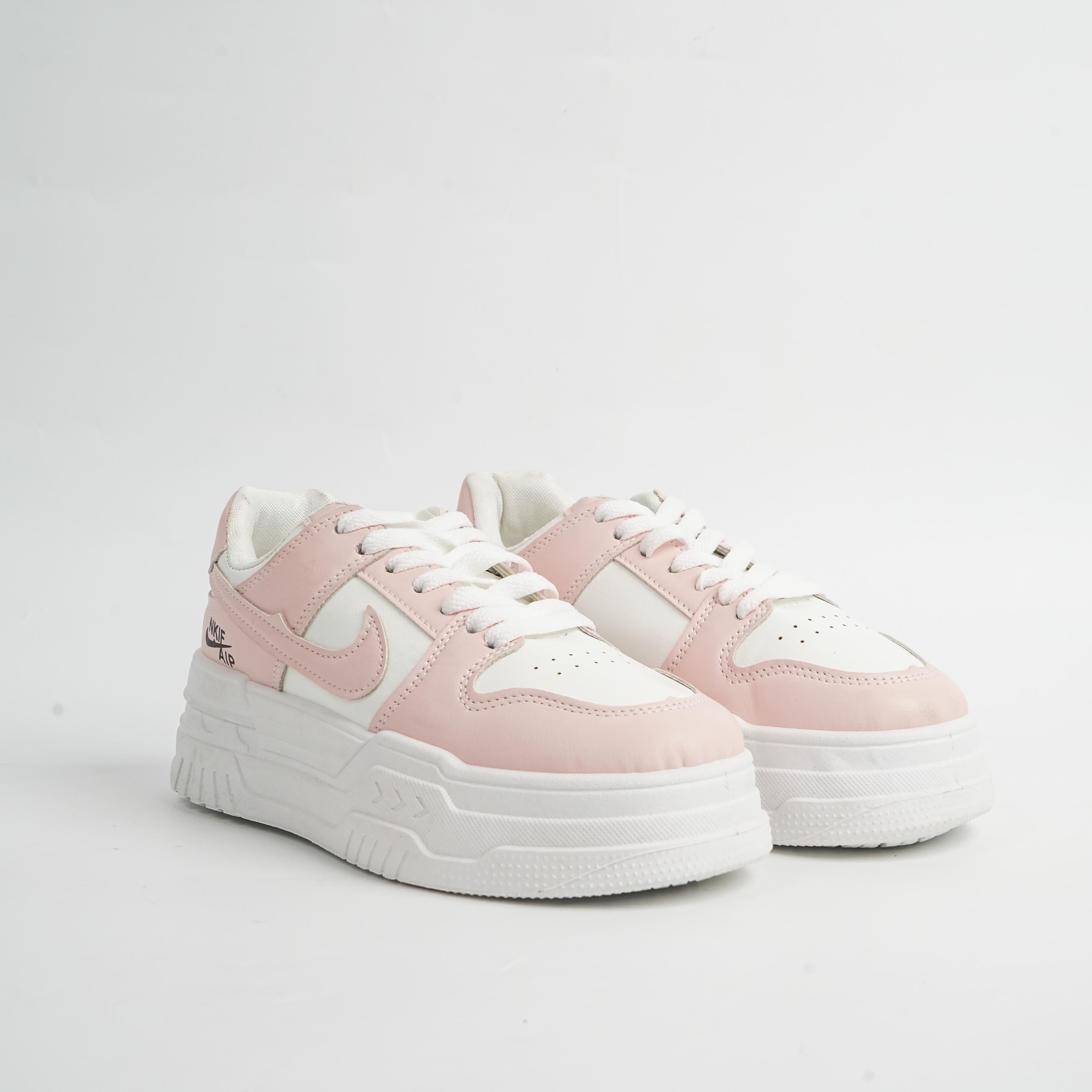 Trivor Pink