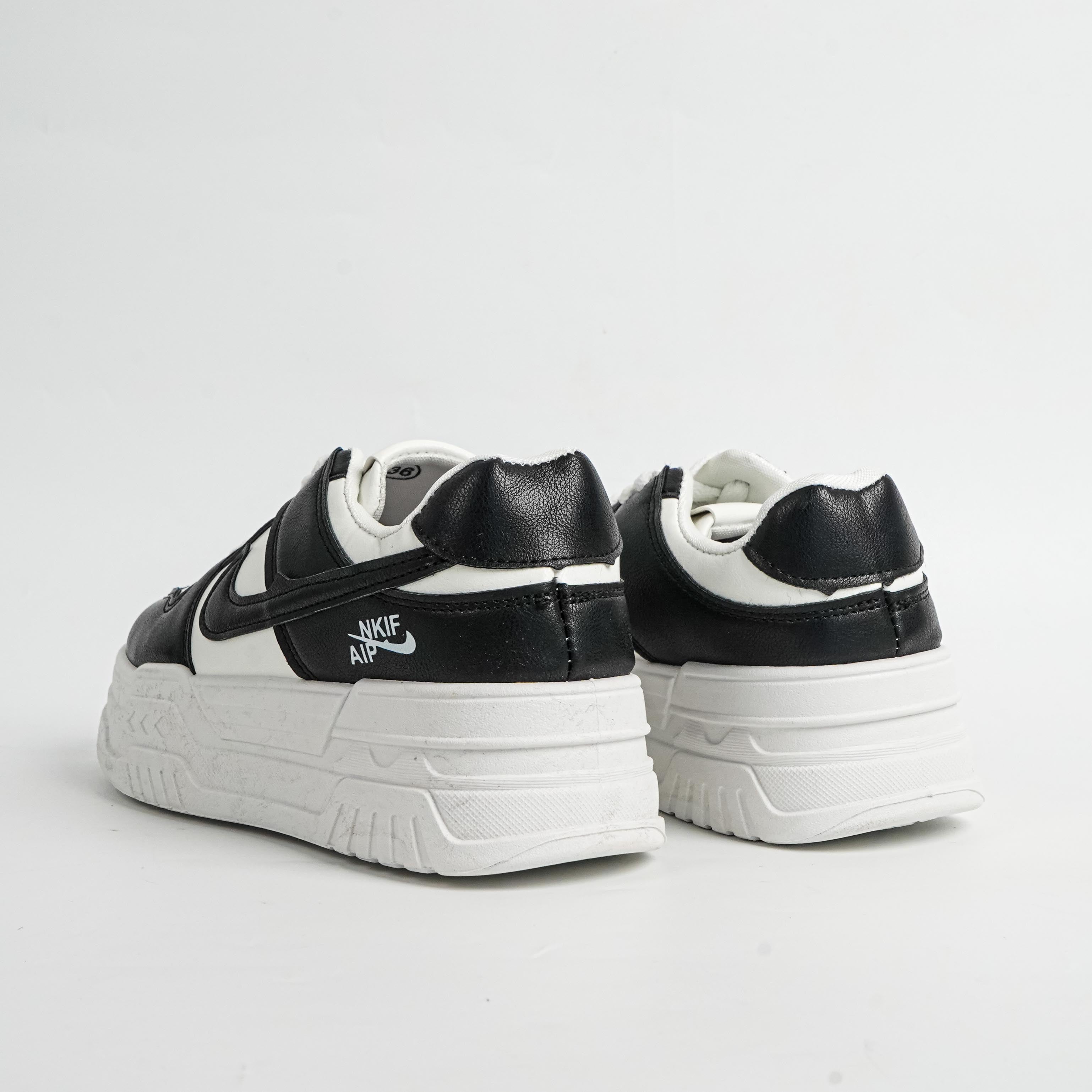 Trivor Black