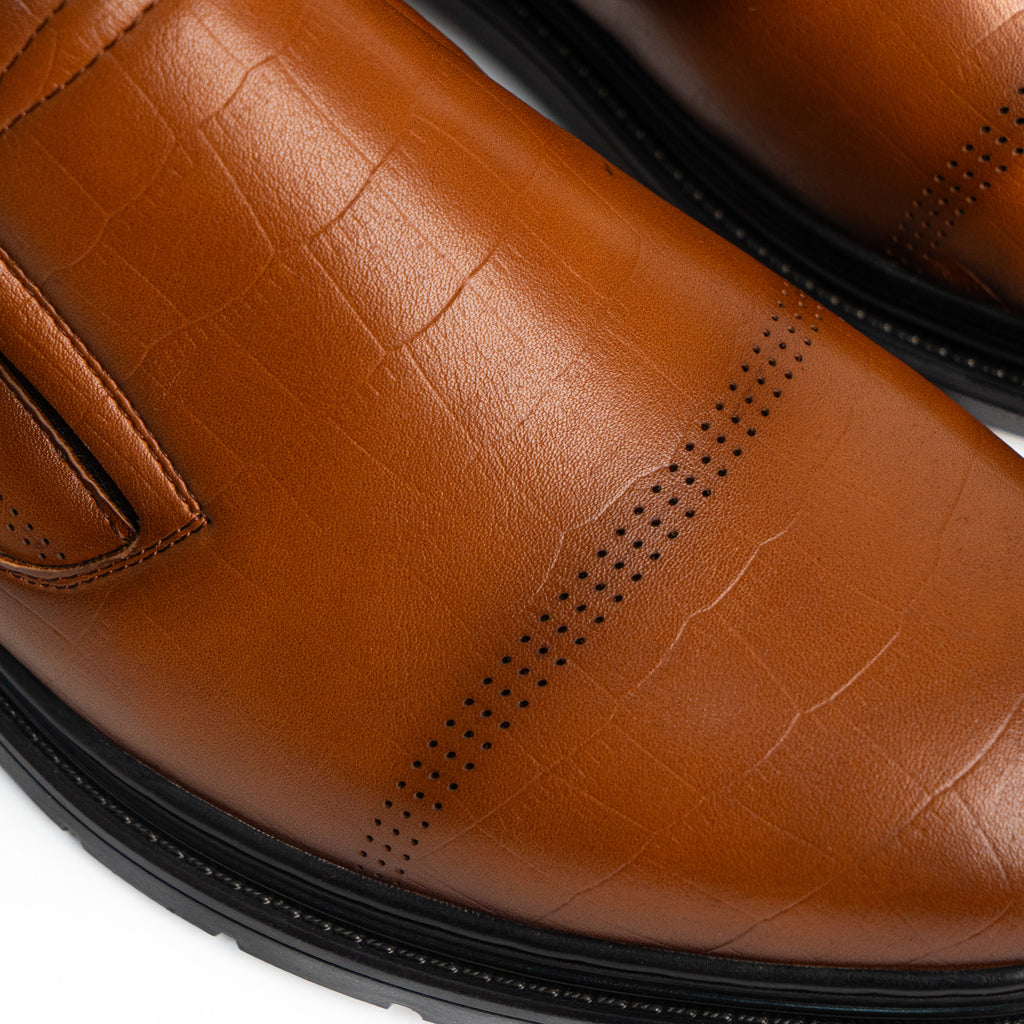 Monarch Oxford Camel