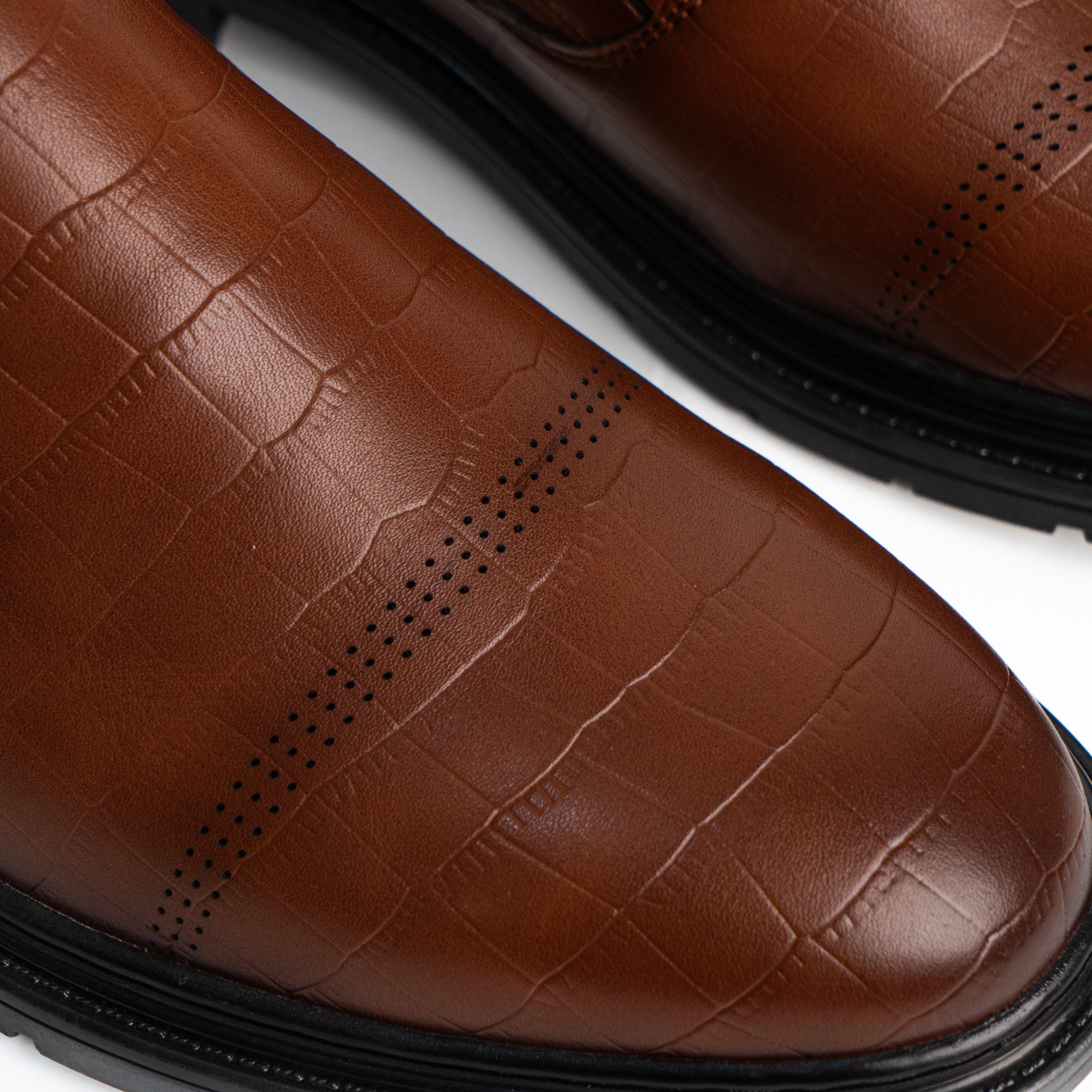 Monarch Oxford Brown
