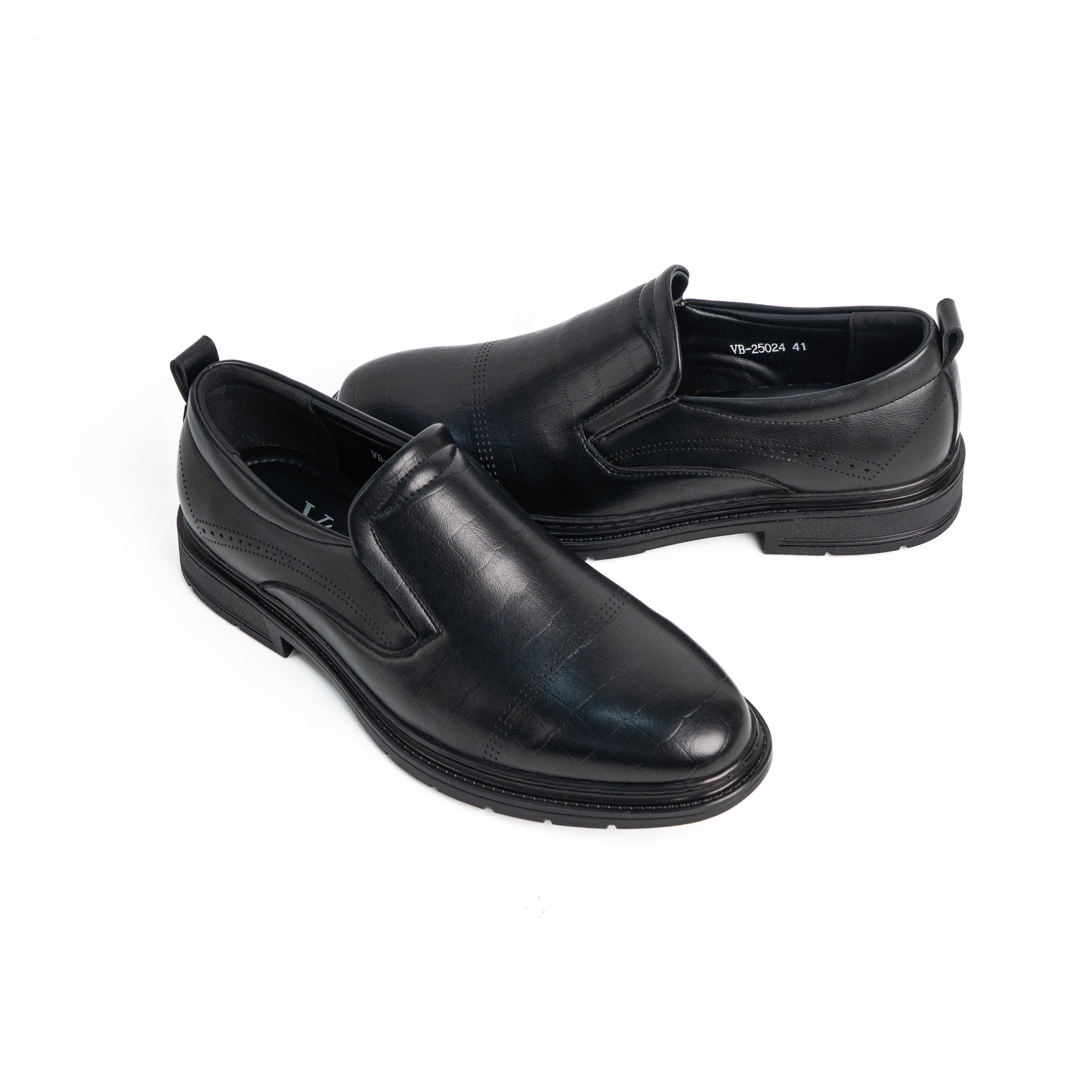 Monarch Oxford Black