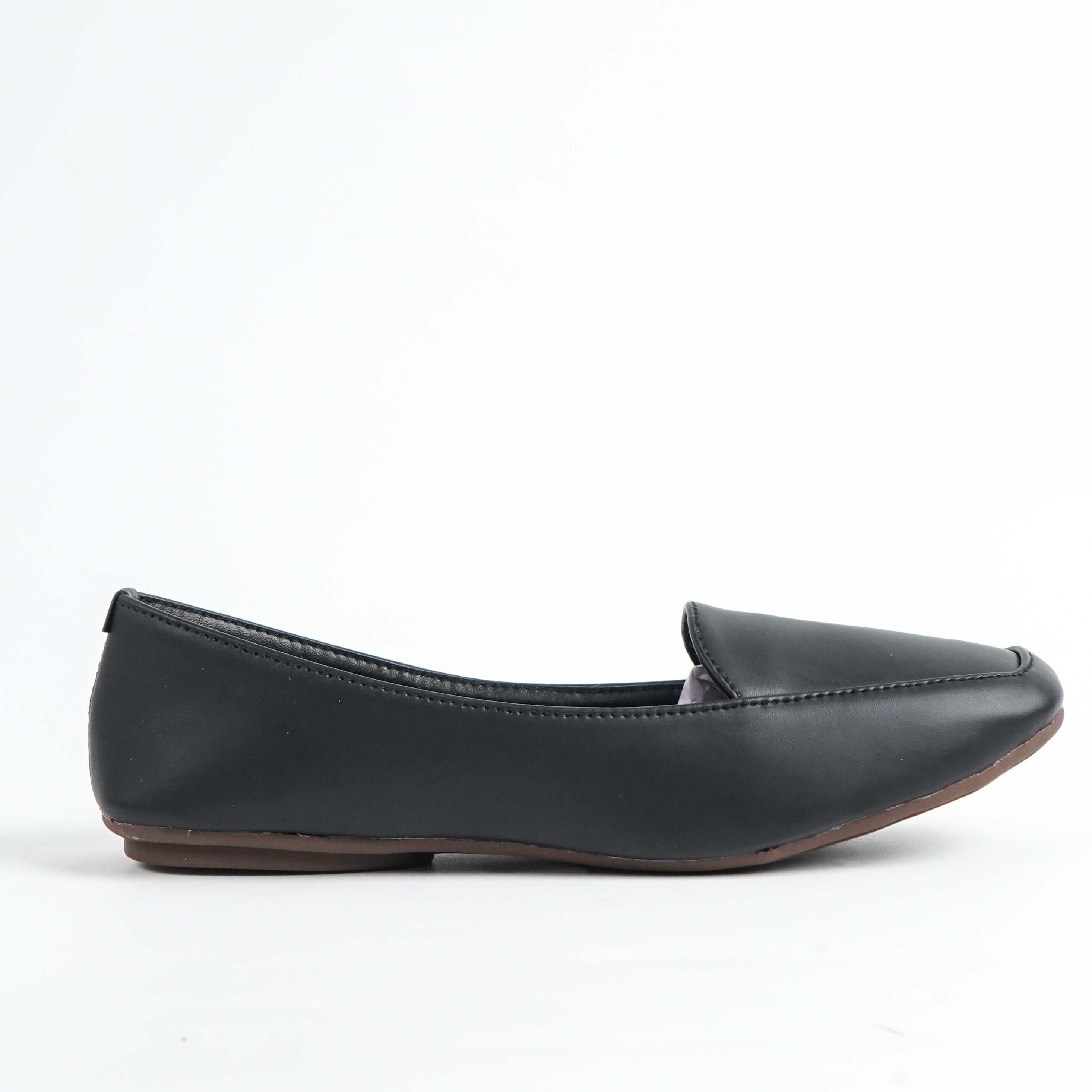 Tovia Black