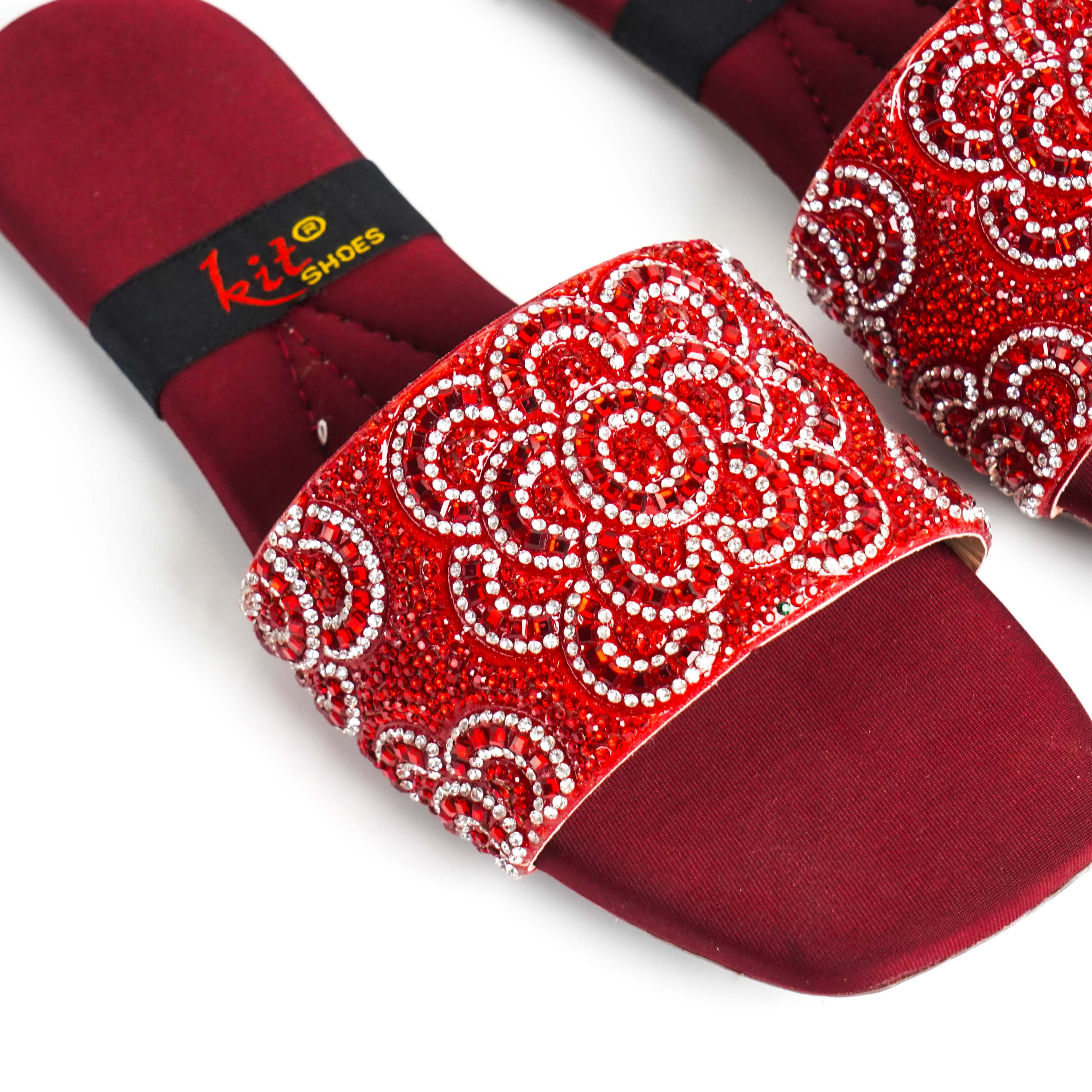 Shinora Maroon