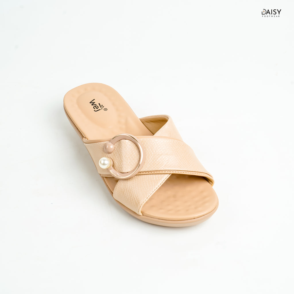 Pearla Beige