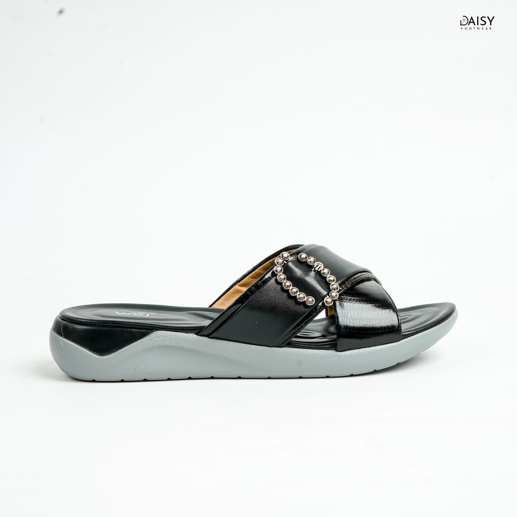 Noirella Black