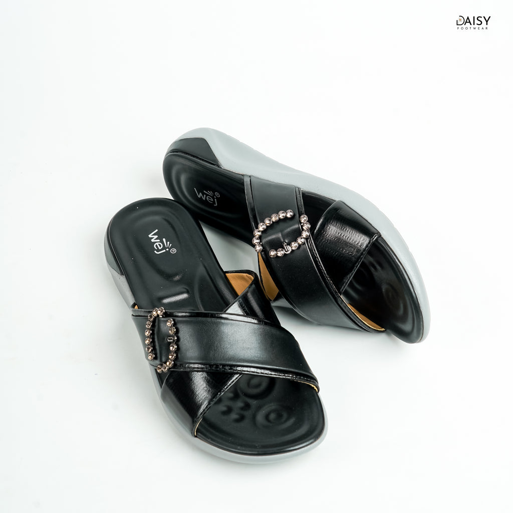 Noirella Black