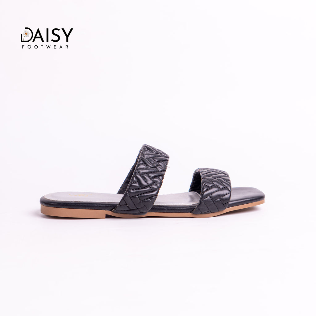 Raya Black