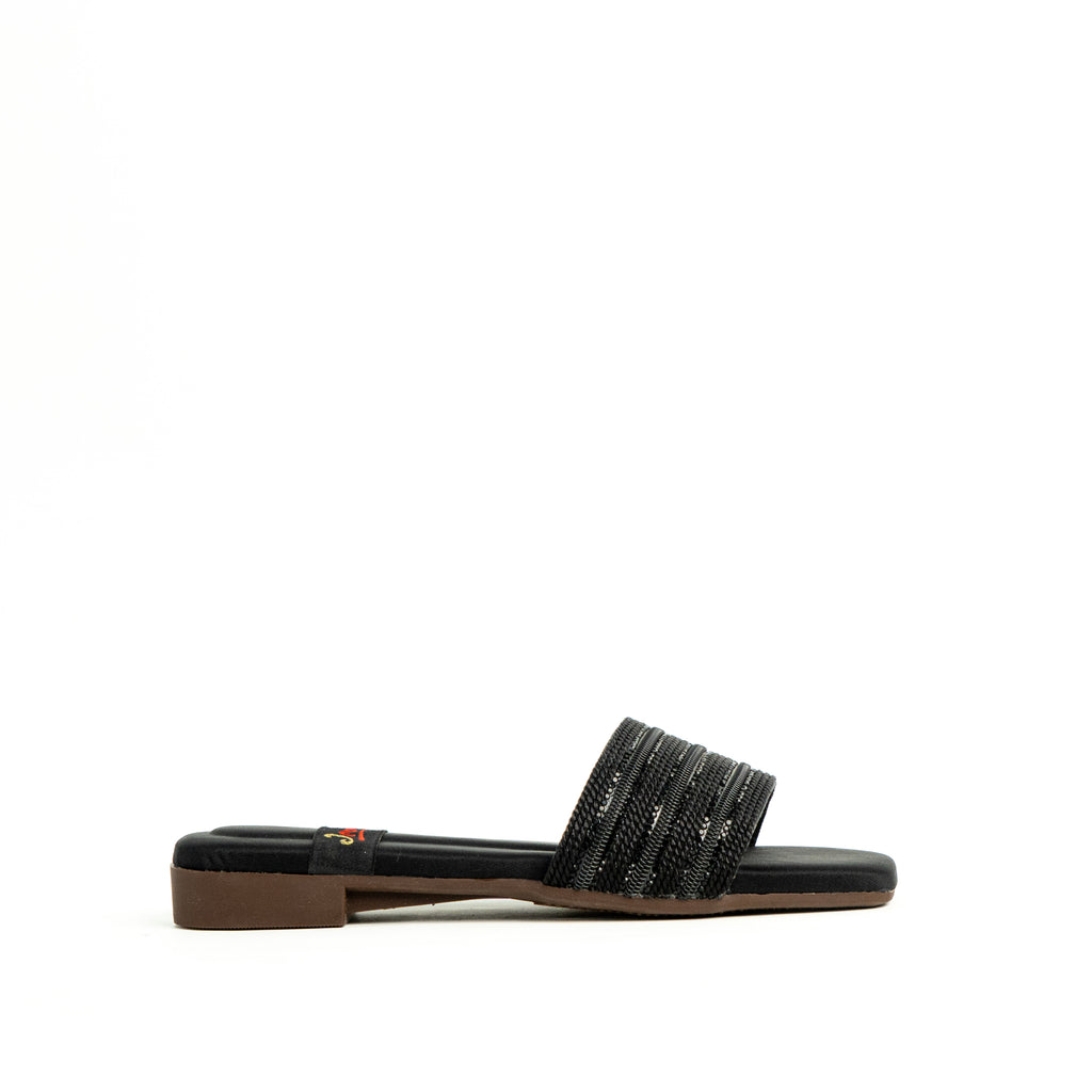 Celestra Black