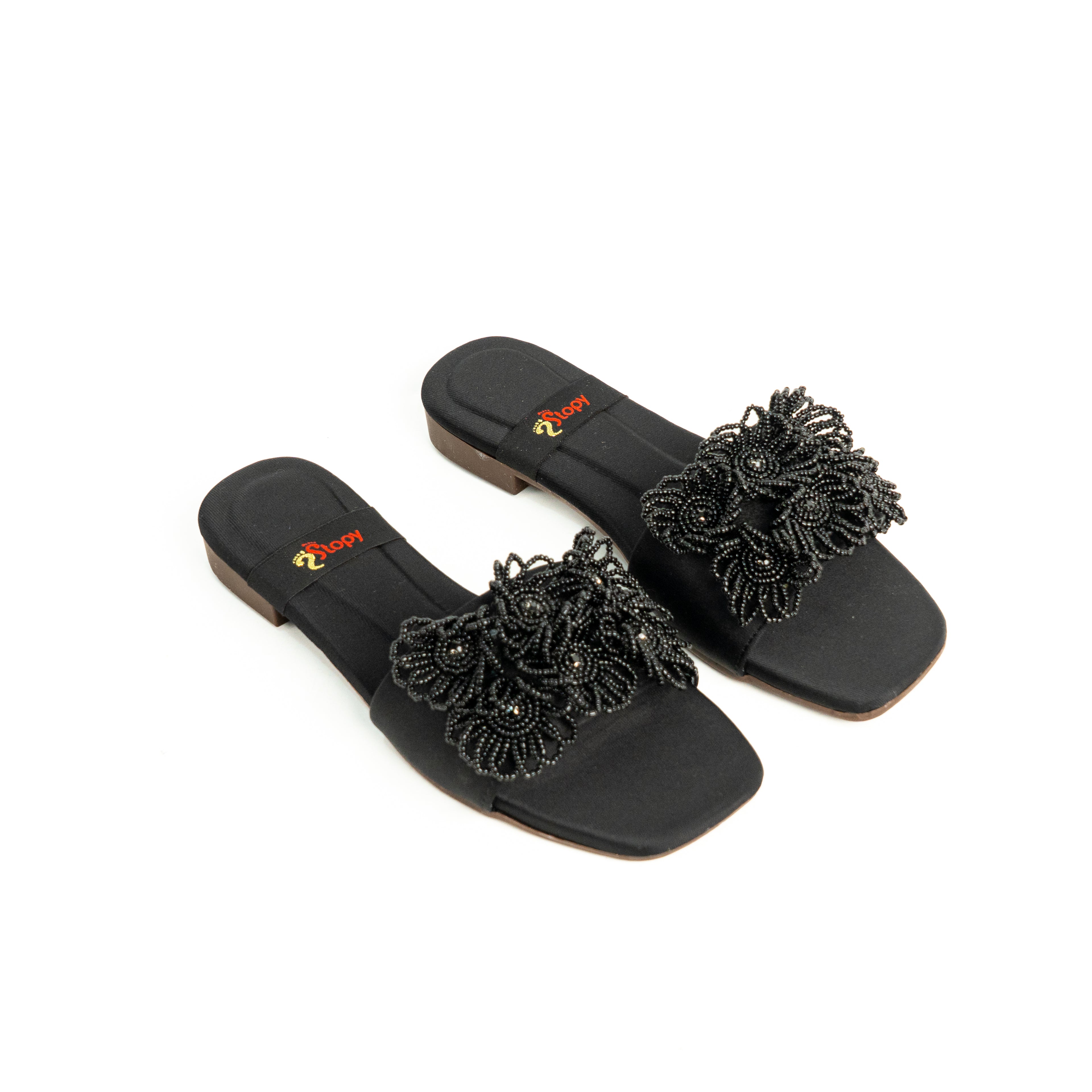 Zahara Black