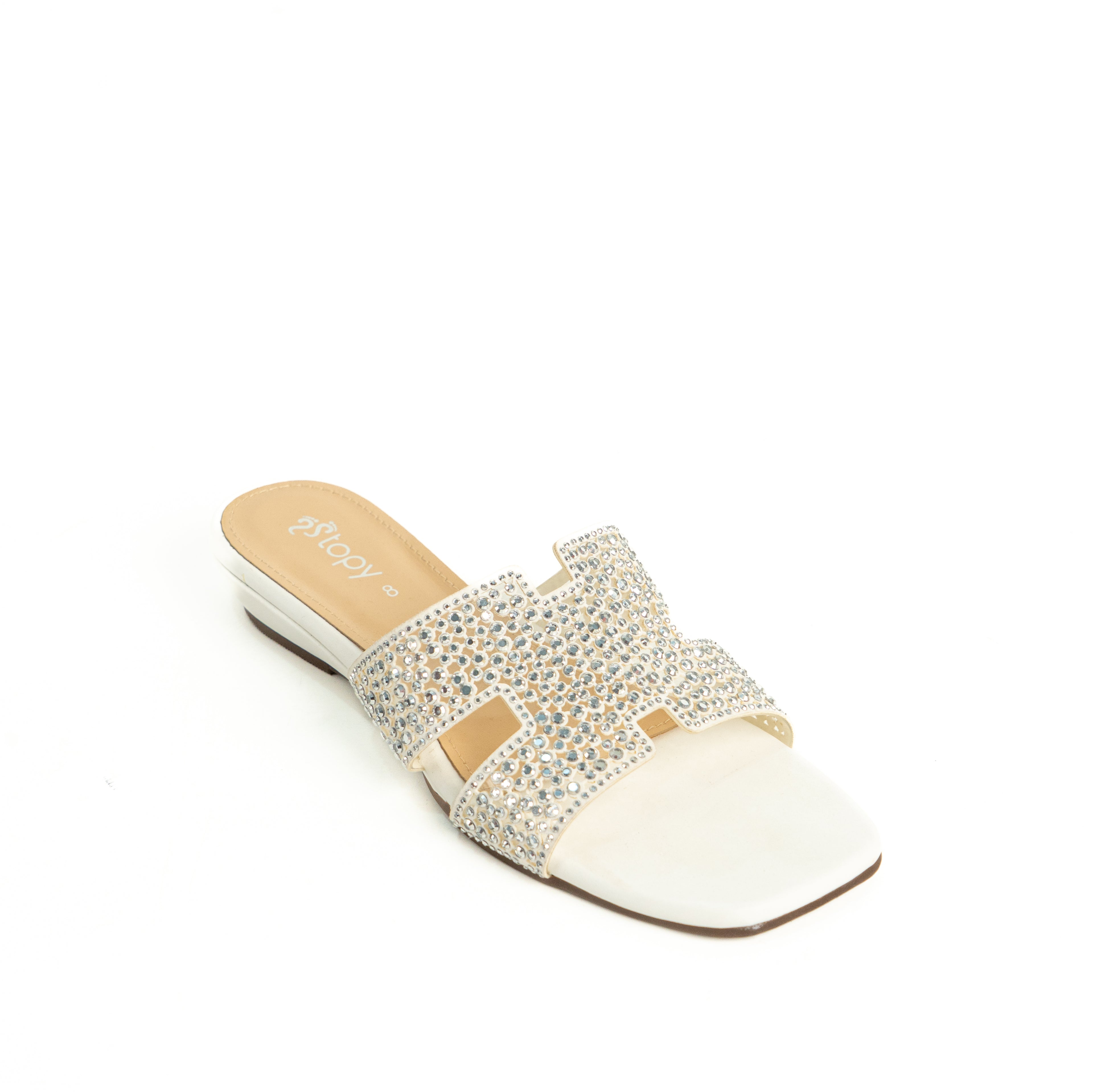 Kryssia White