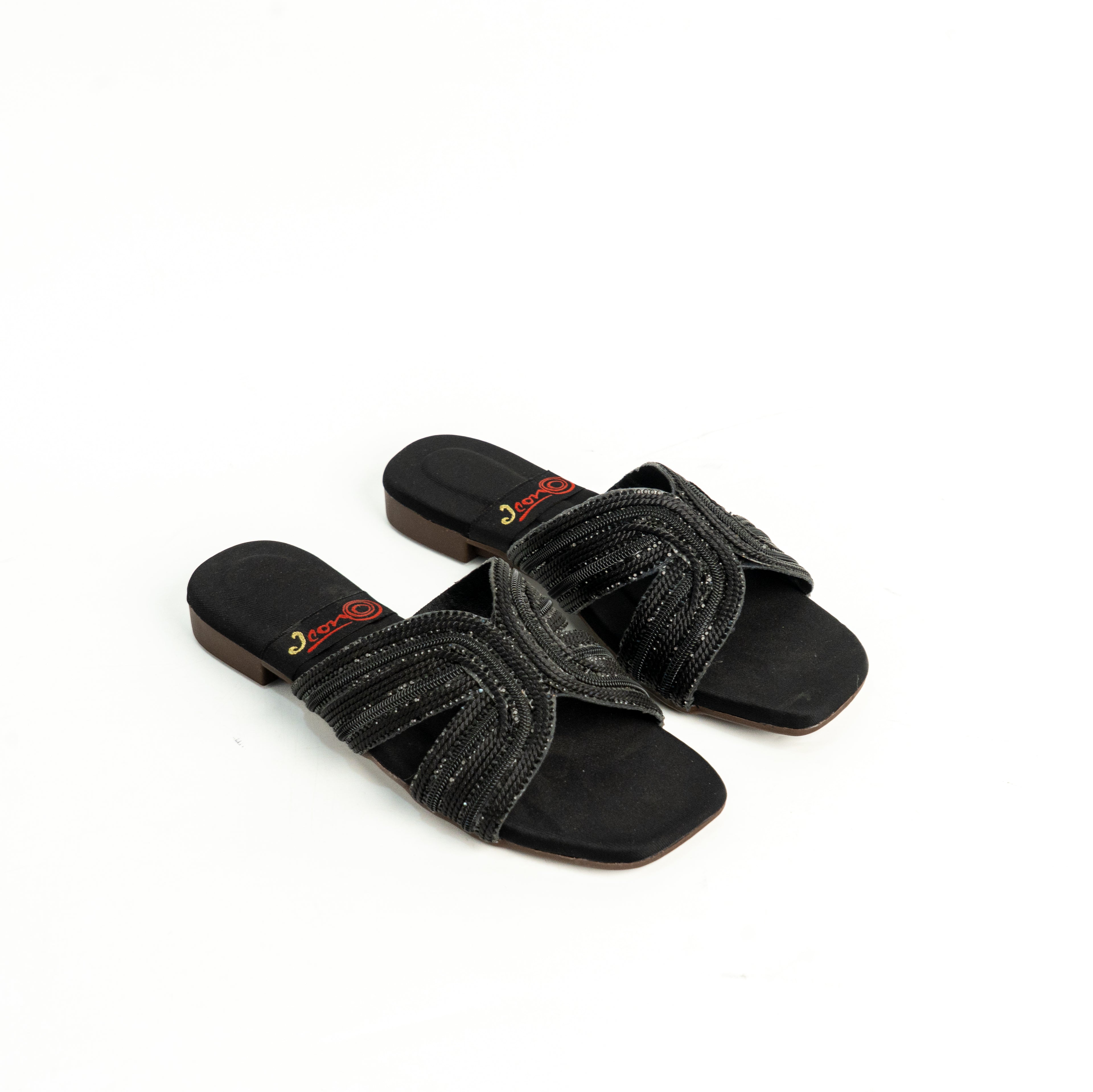 Noirava Black