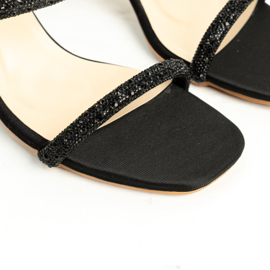 Noctra Black