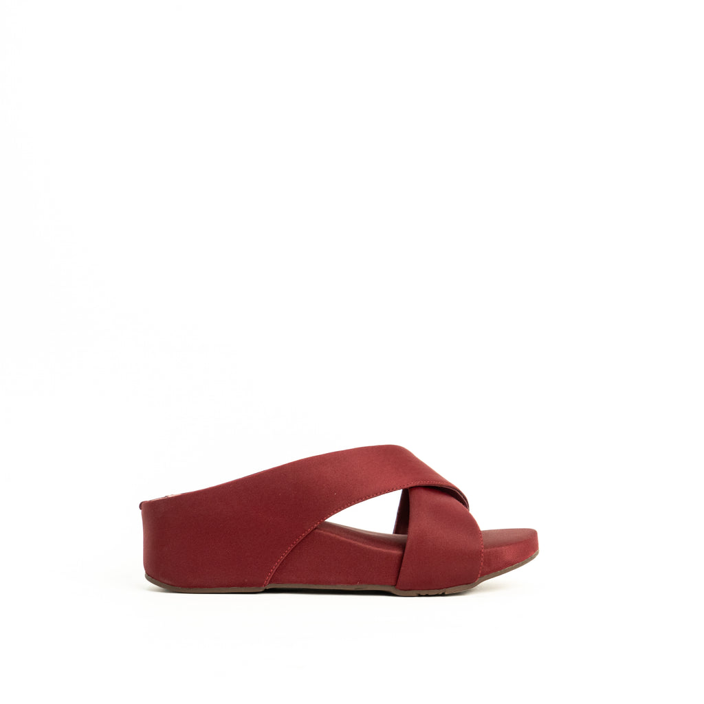 Velmora Maroon