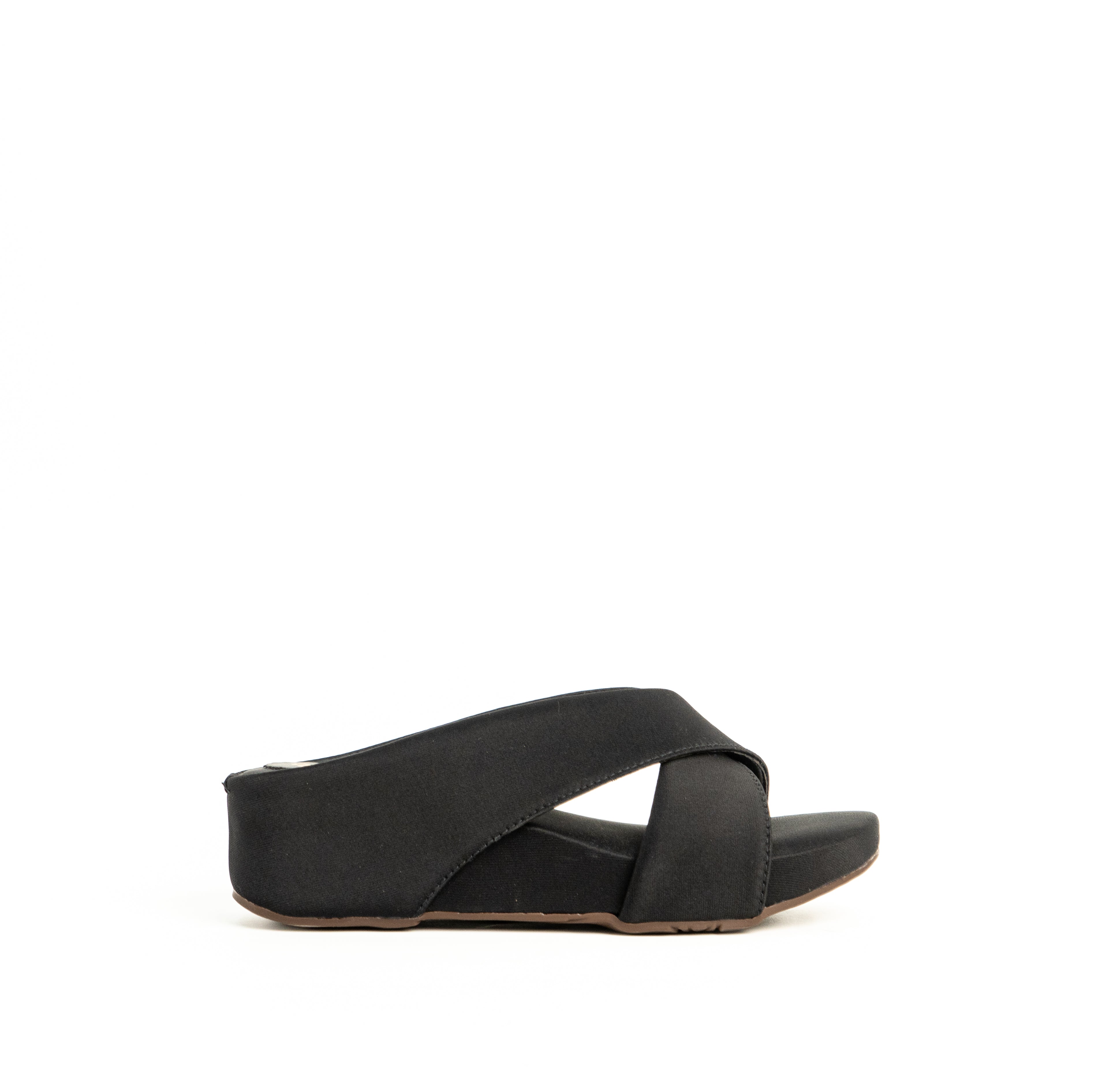 Velmora Black