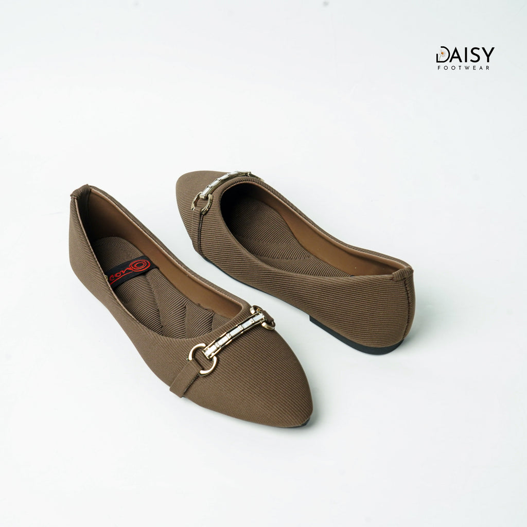 Urban Chic – Brown