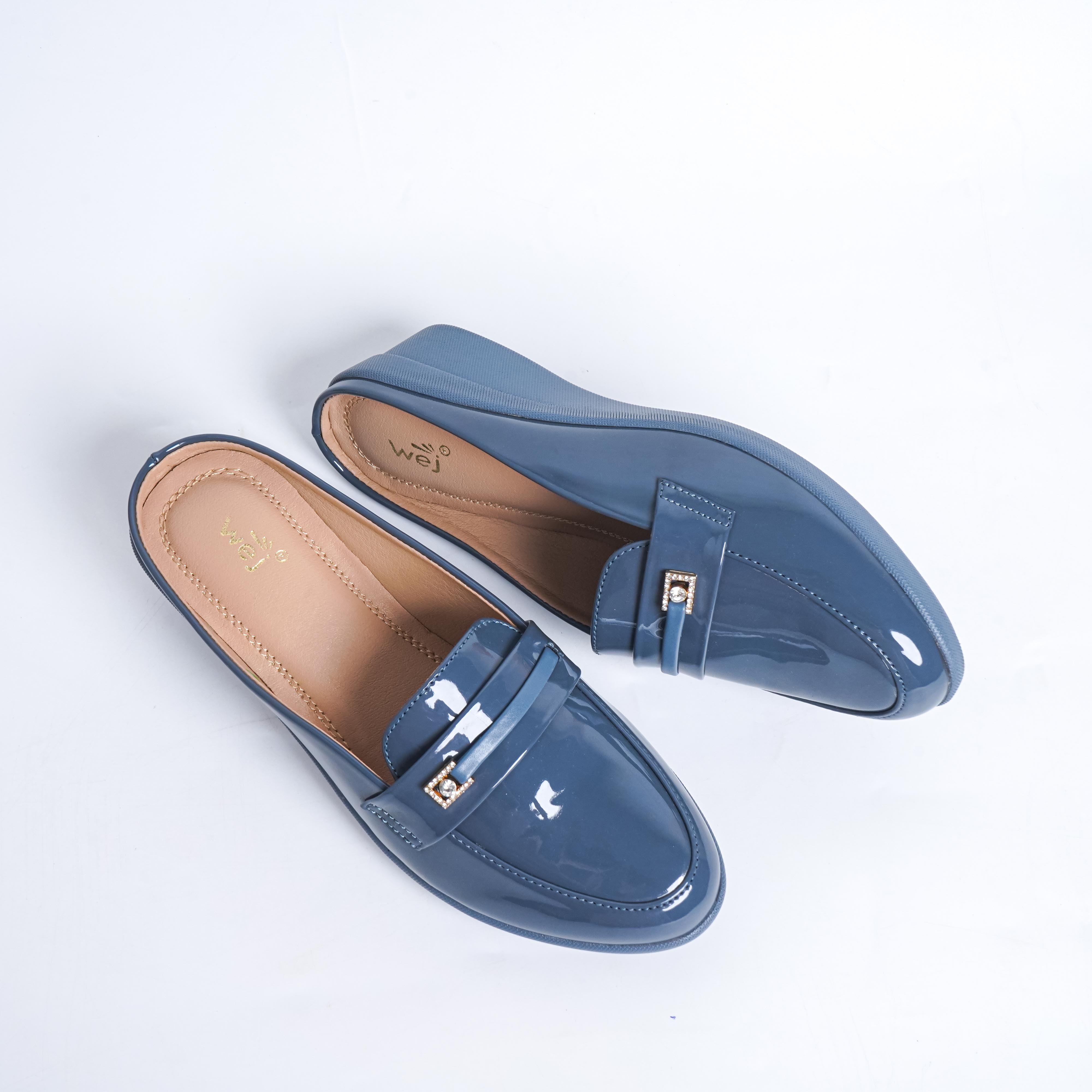 Grace Walk Blue