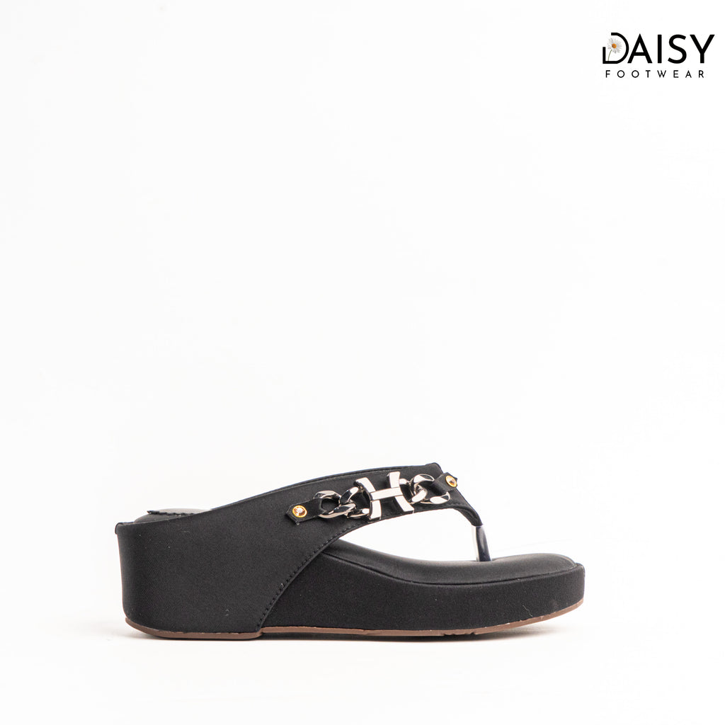 Clasp Black