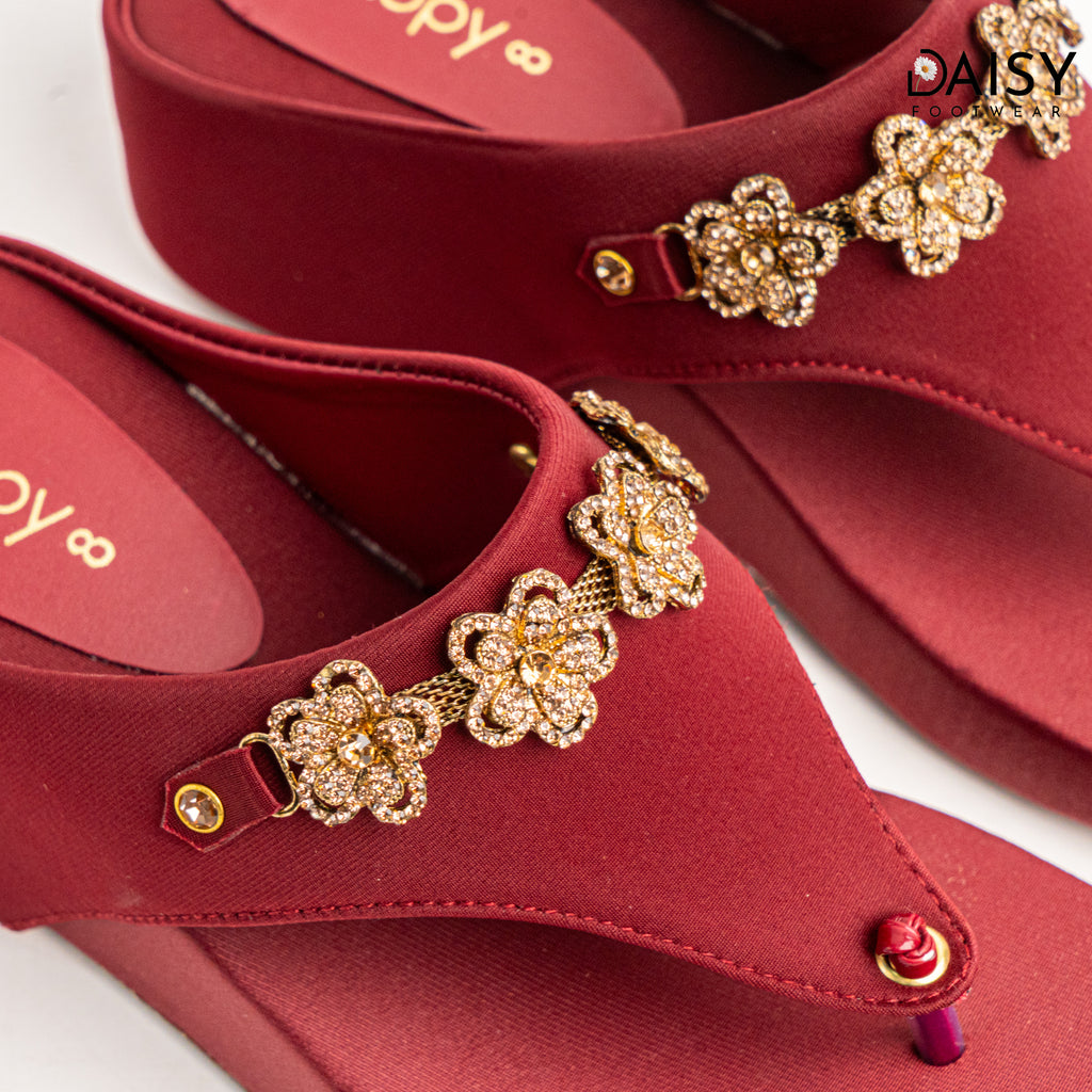 Clasp Maroon