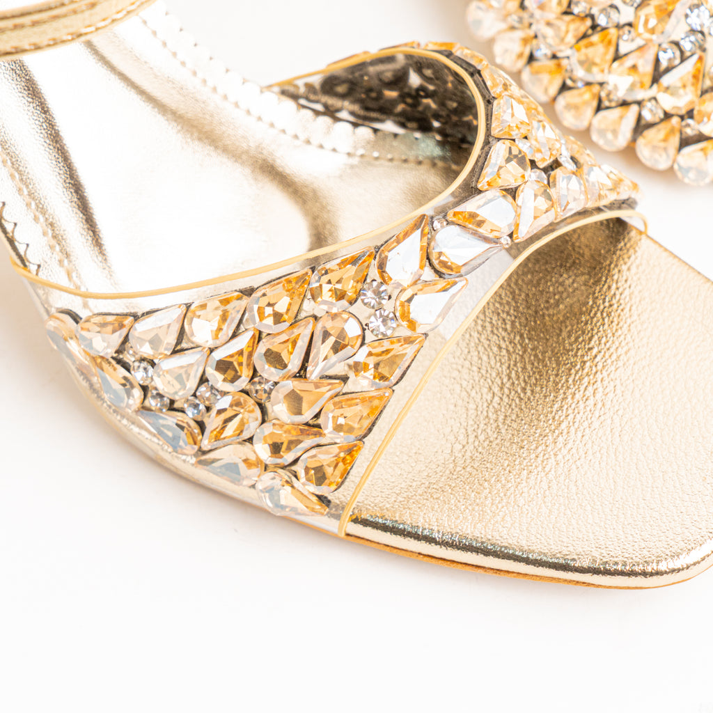 Isolde Gold