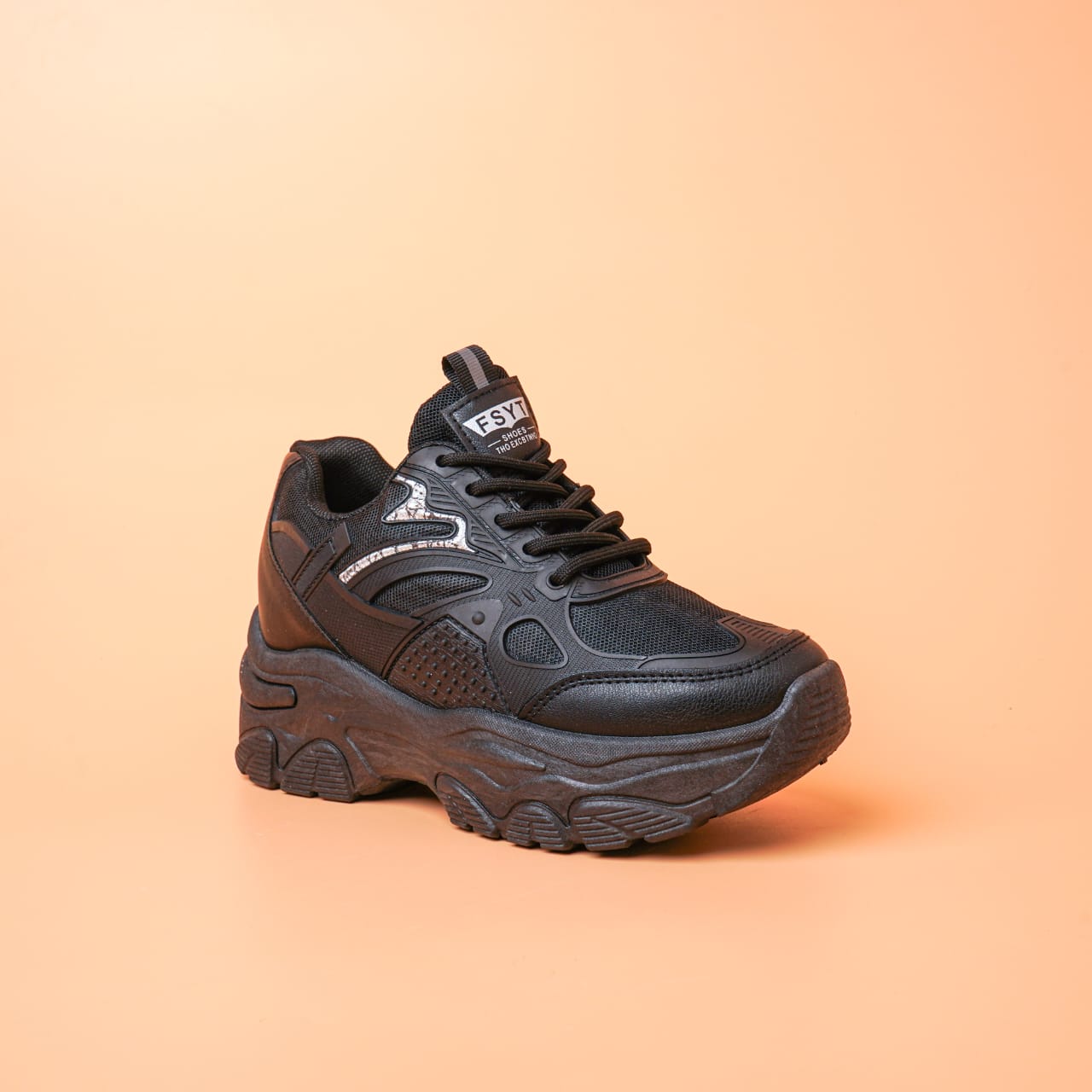Cira Black
