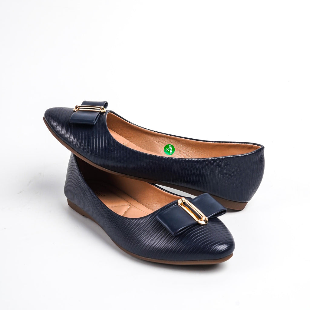 Novel Navy