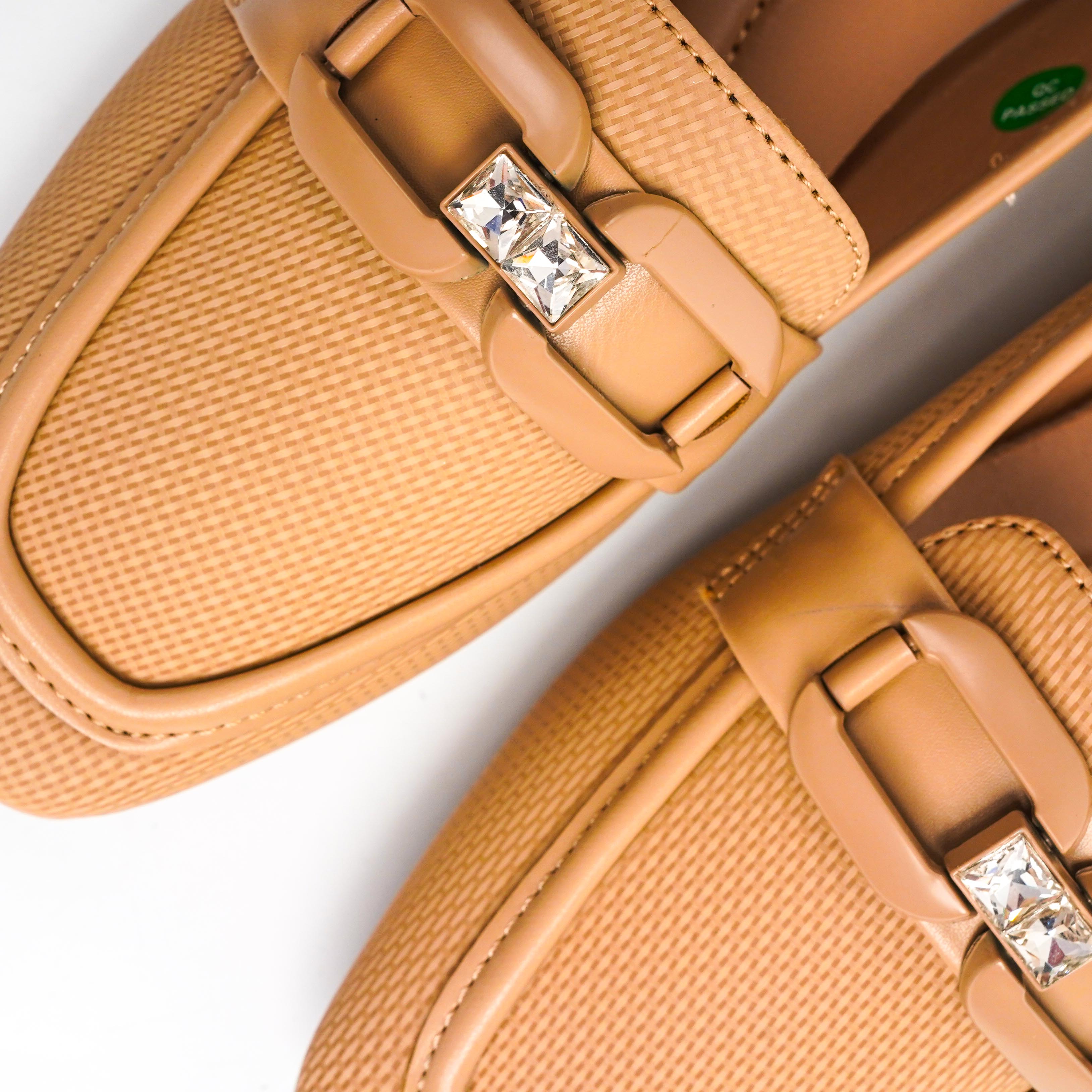 Liora Beige