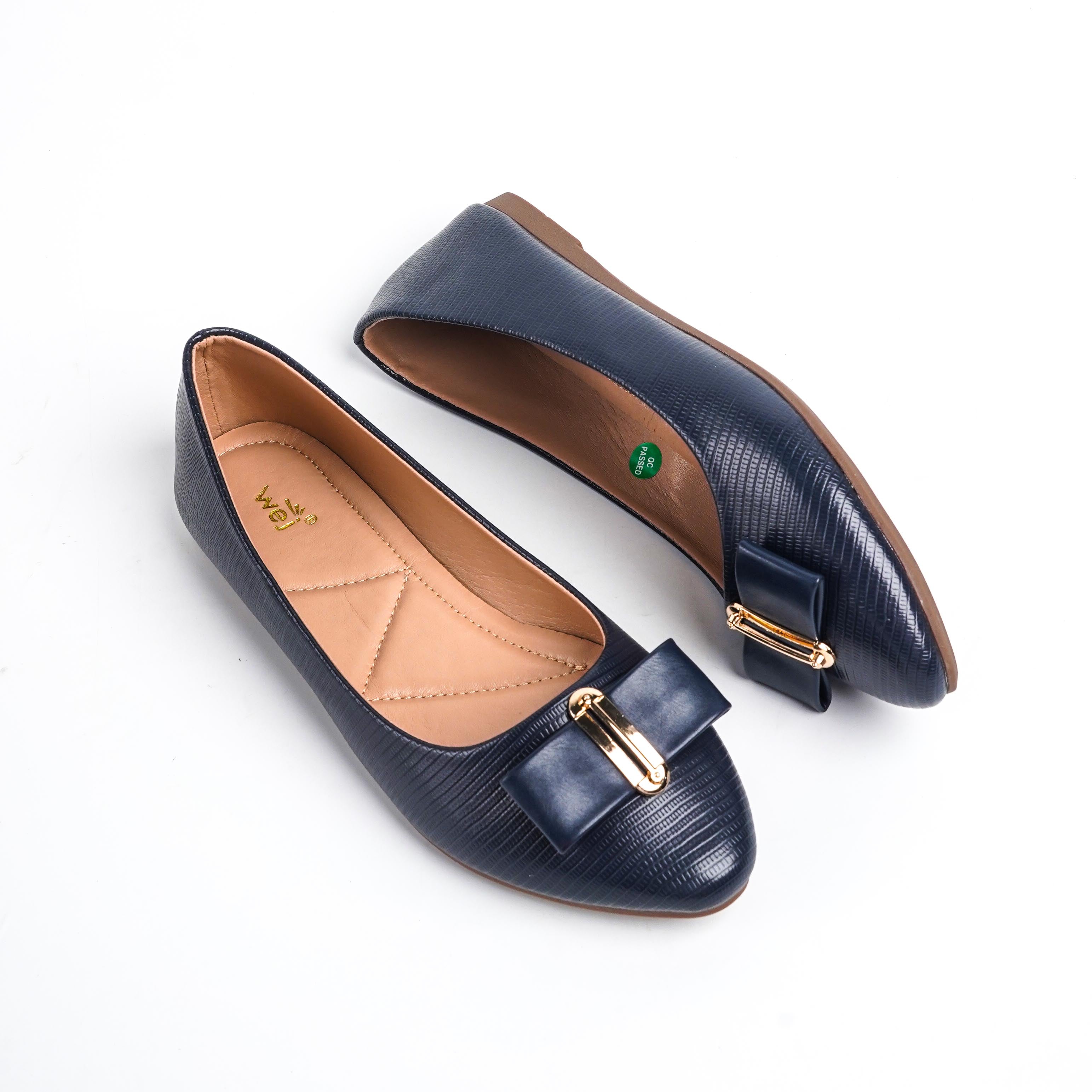 Novel Navy
