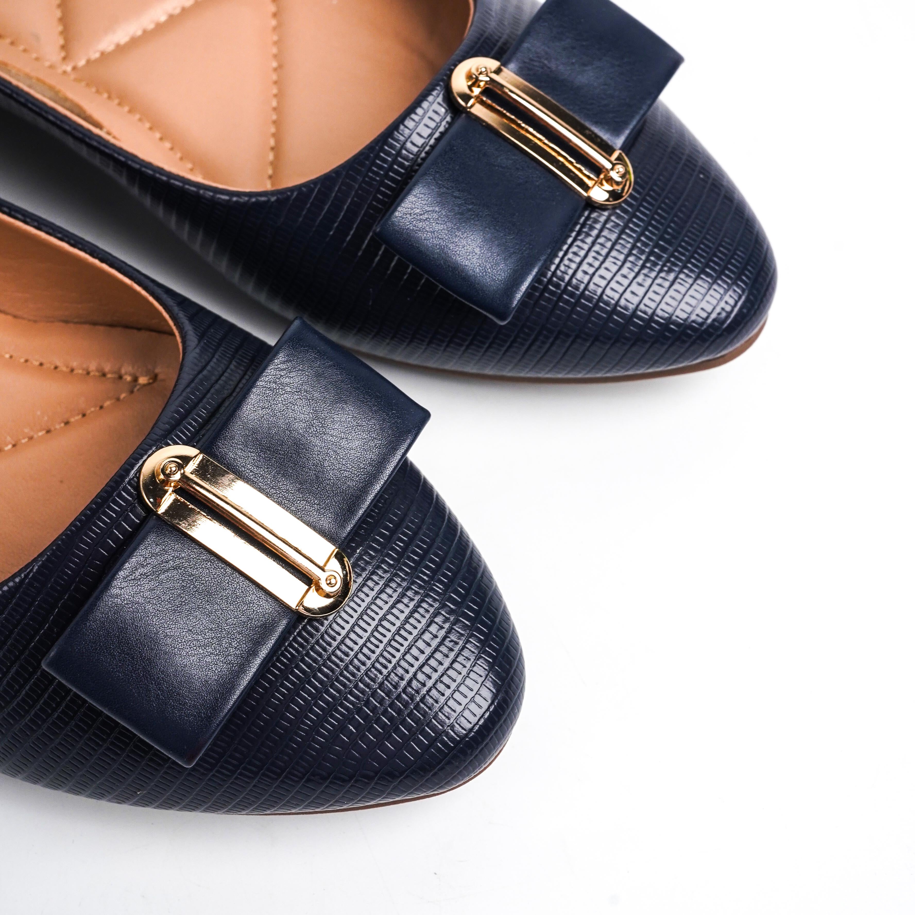 Novel Navy