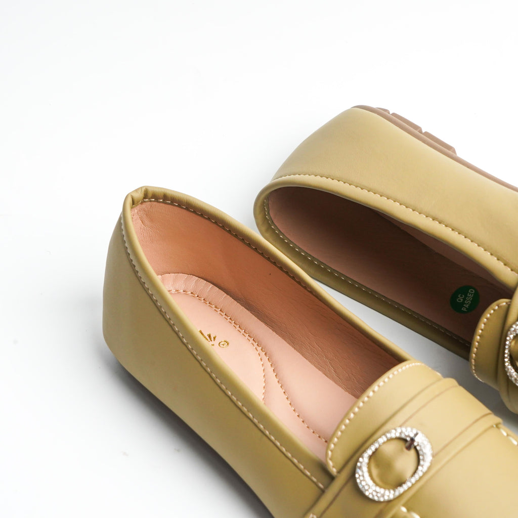 Corvia Olive