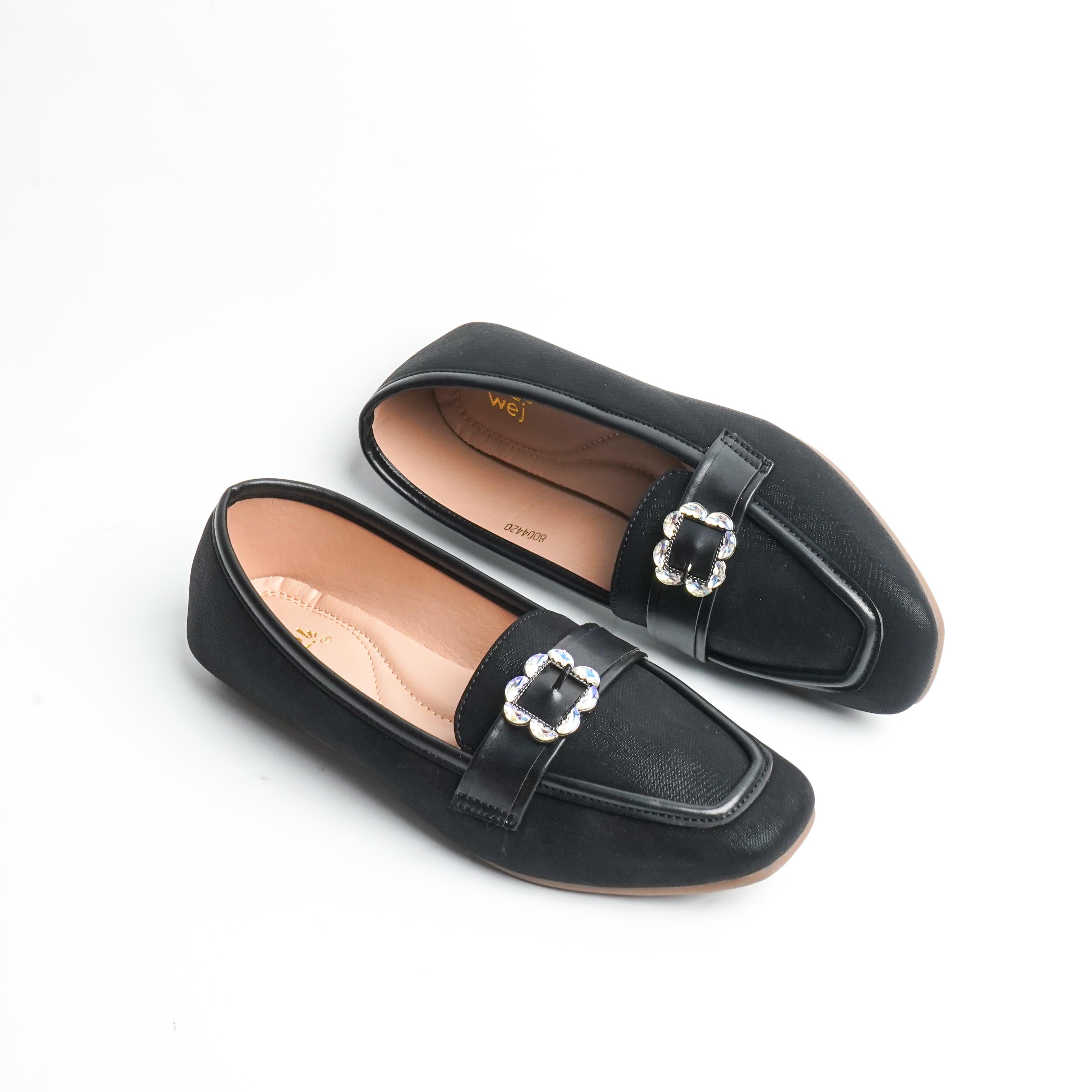 Lumira Black