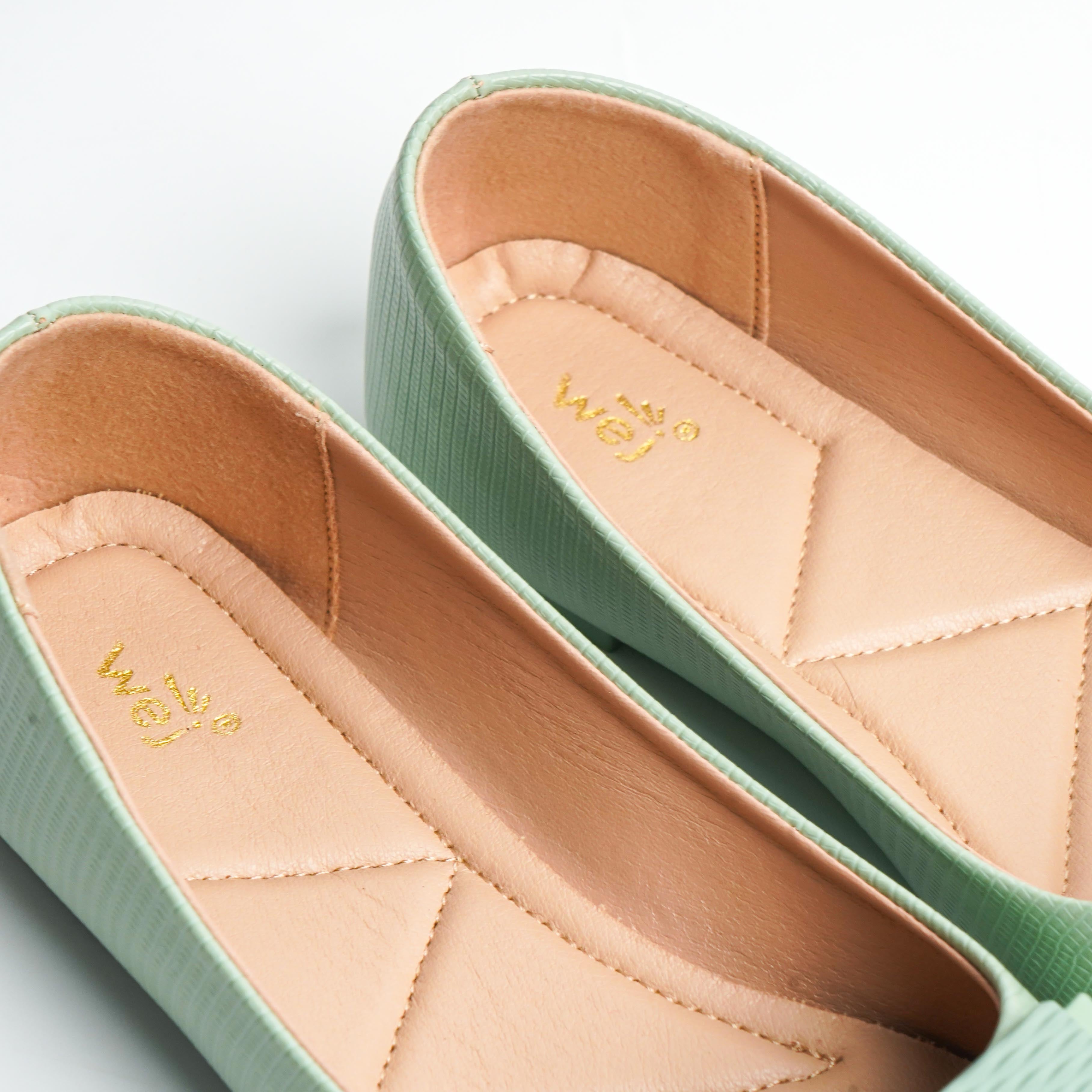 Corlina Mint