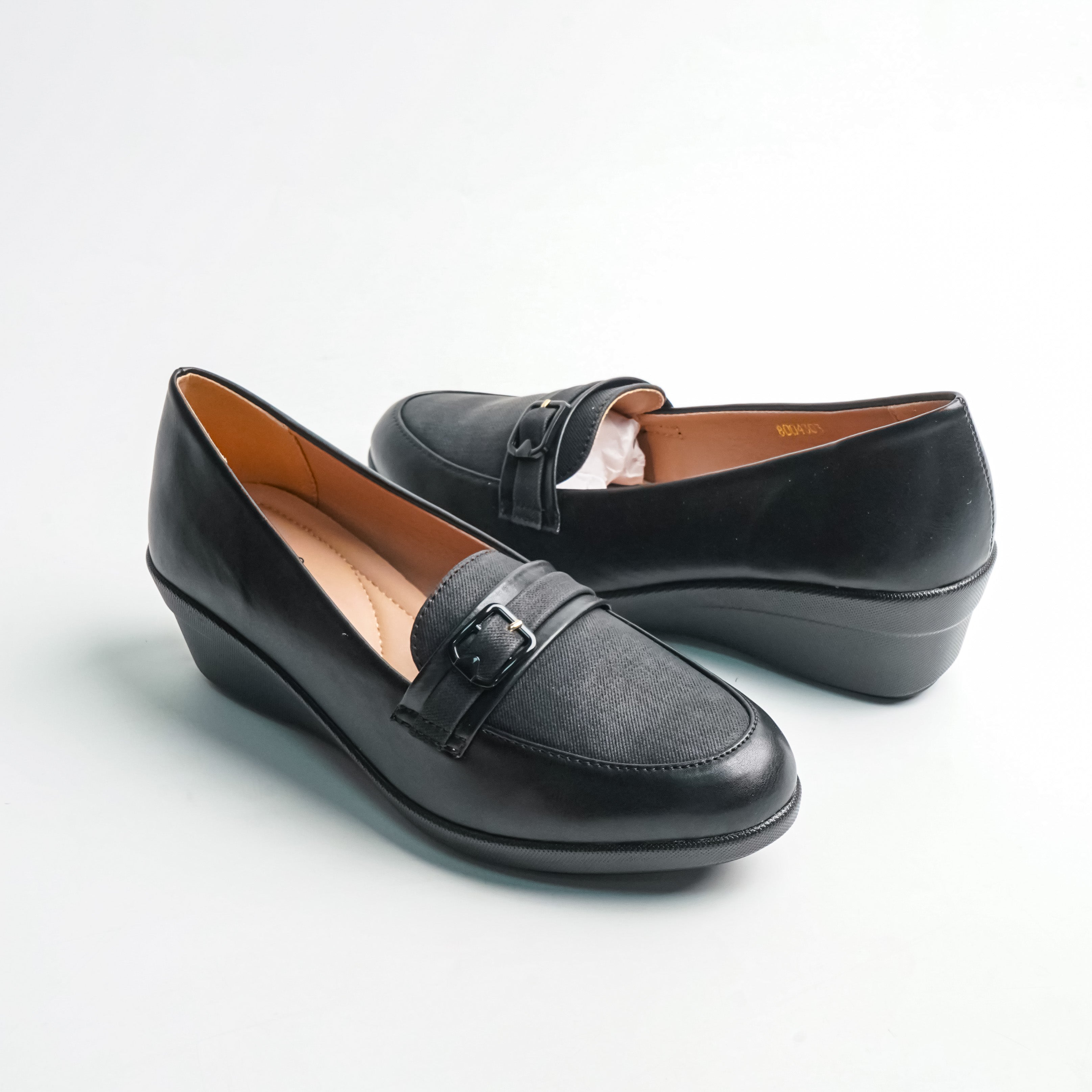 Eloria Black