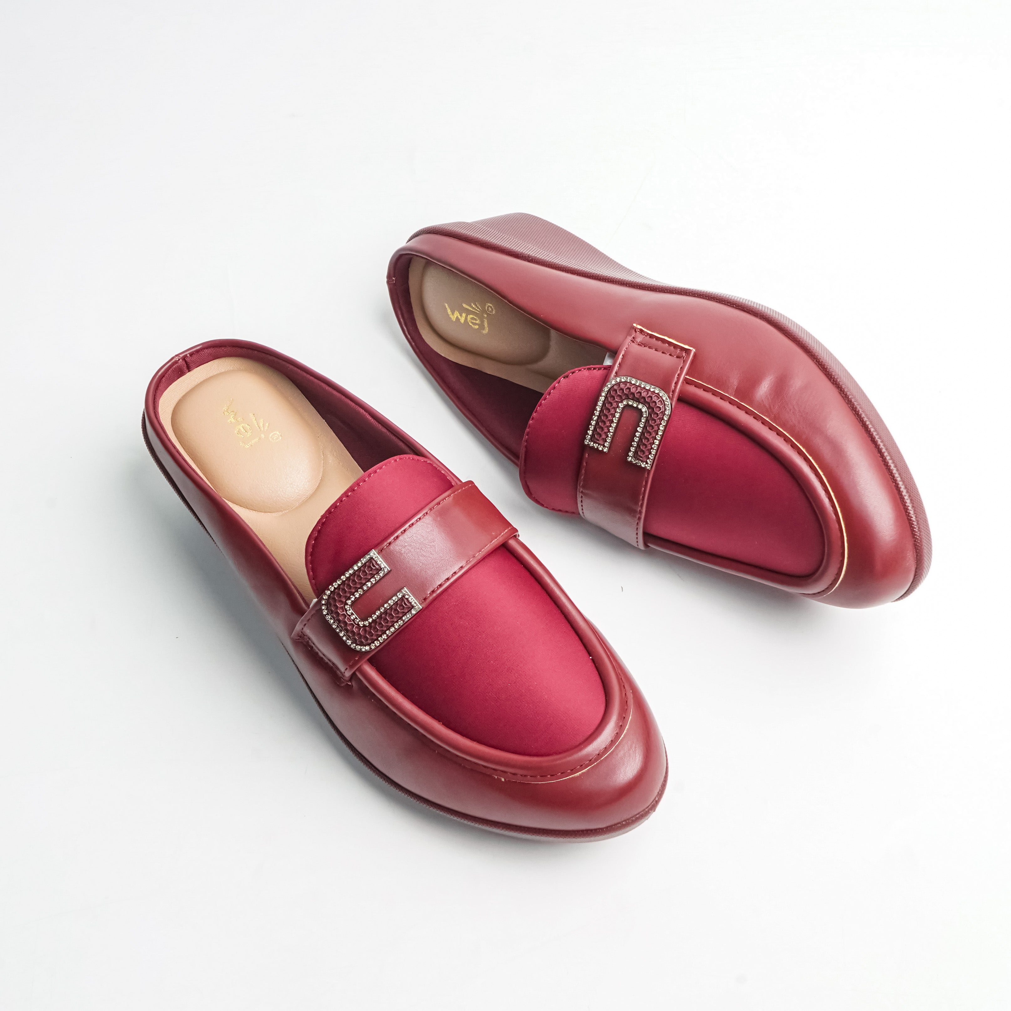Belvia Maroon