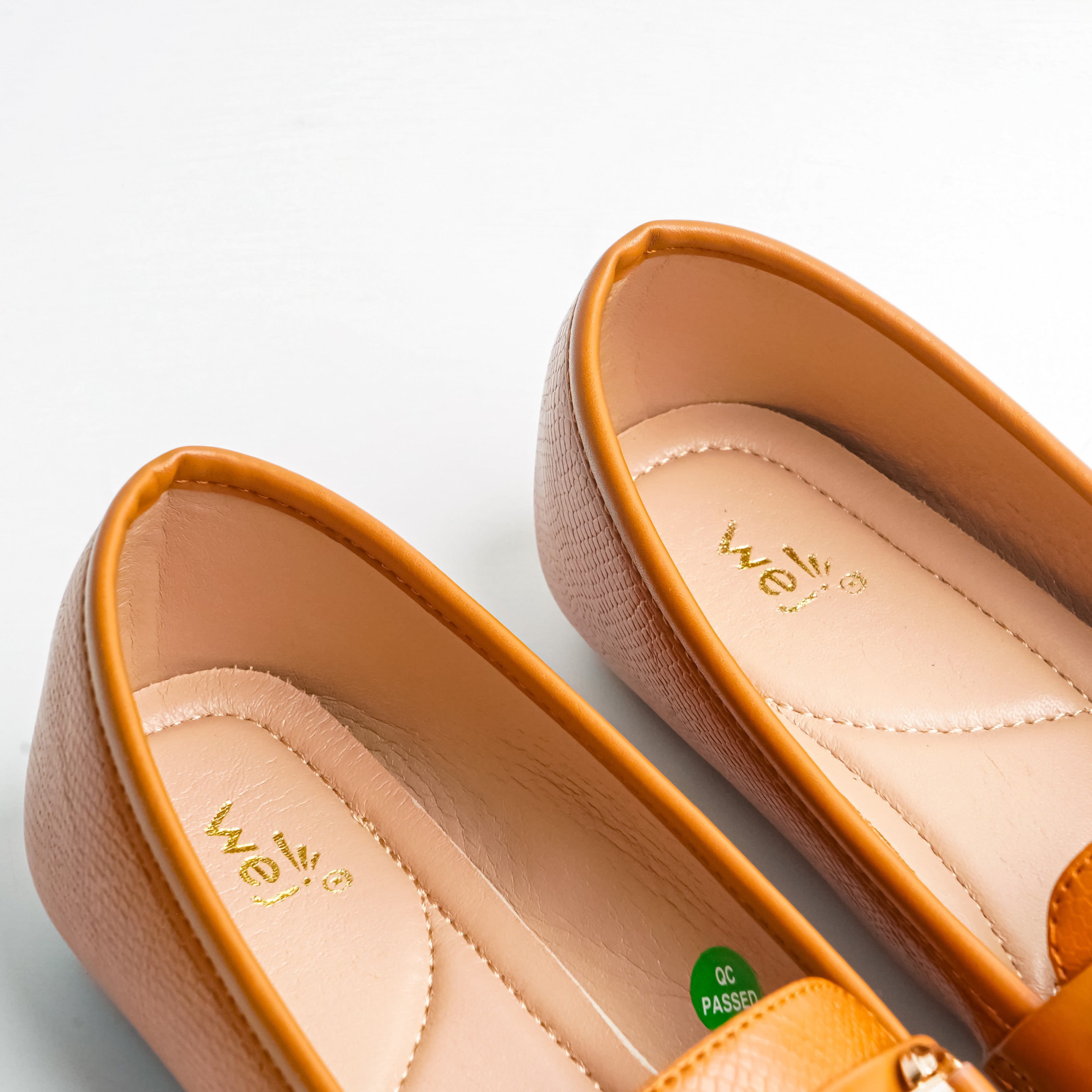 Velora Tan