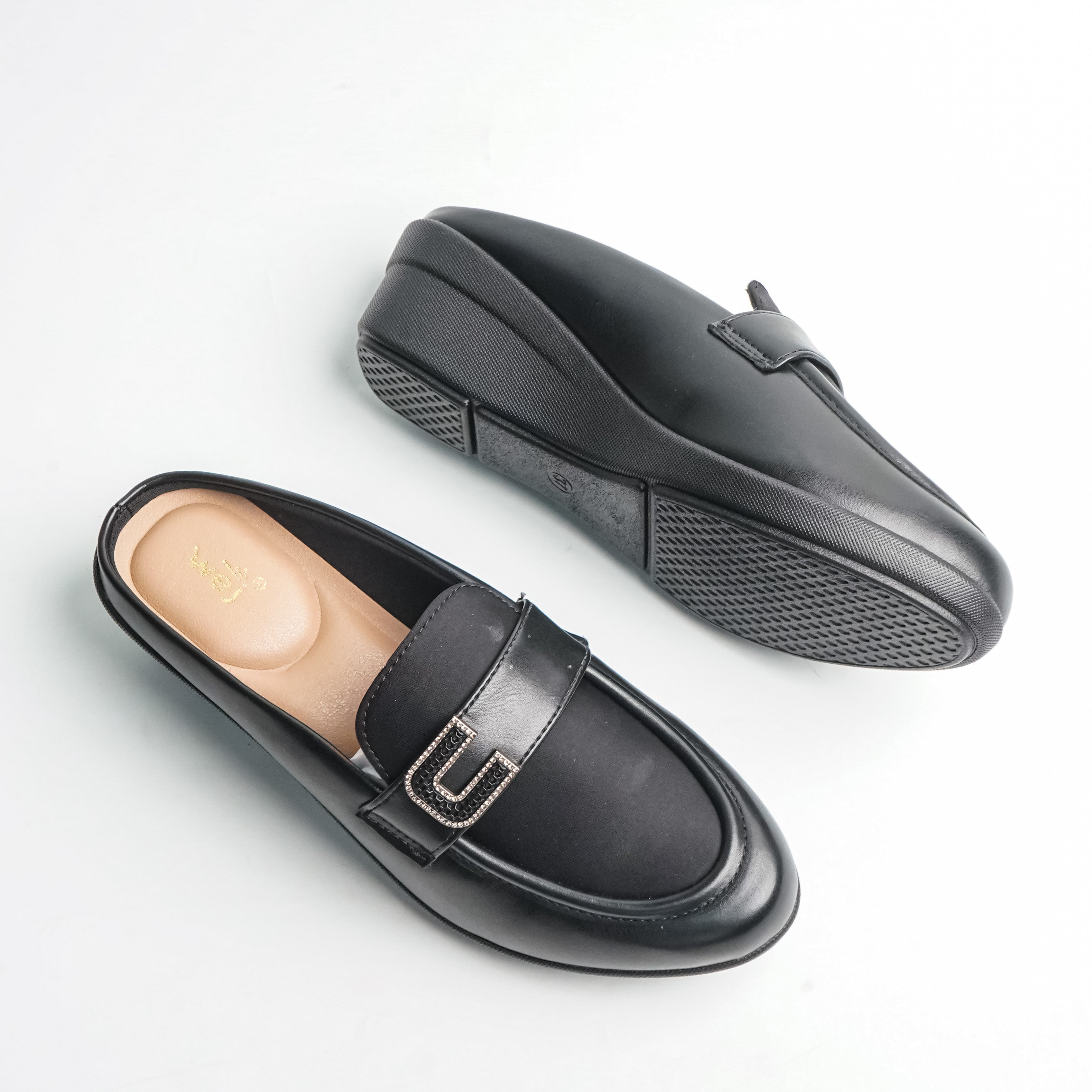 Belvia Black