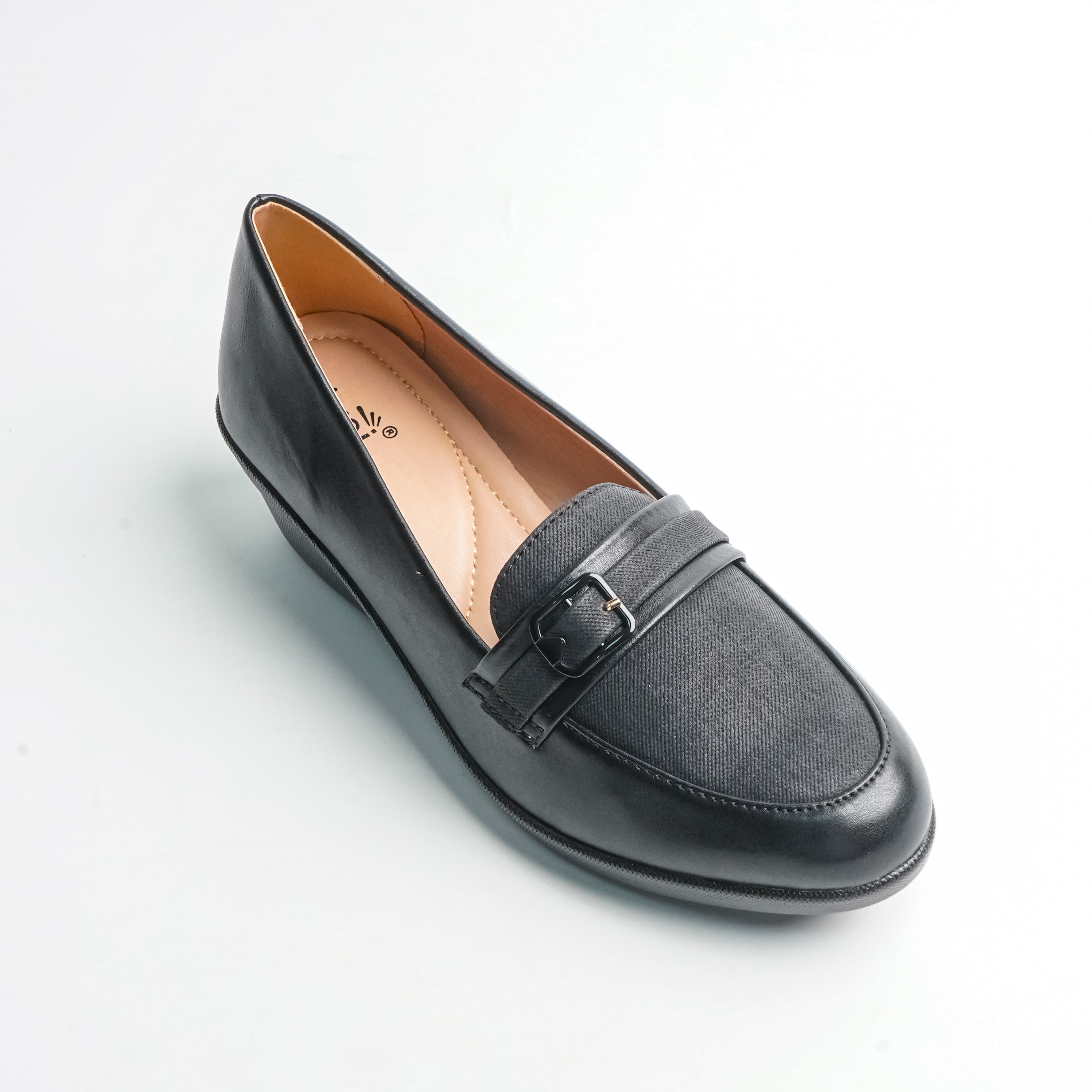Eloria Black