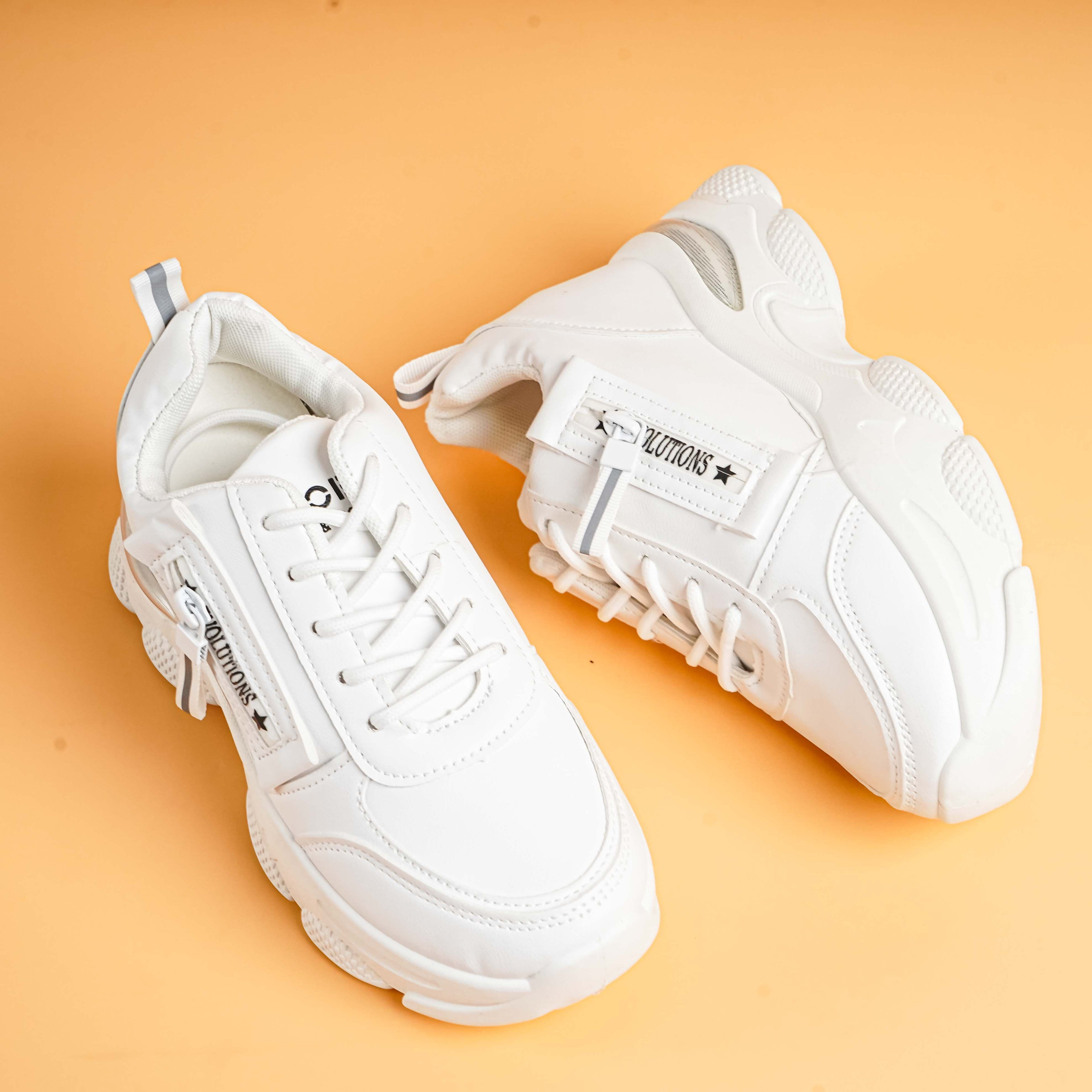 Velura White
