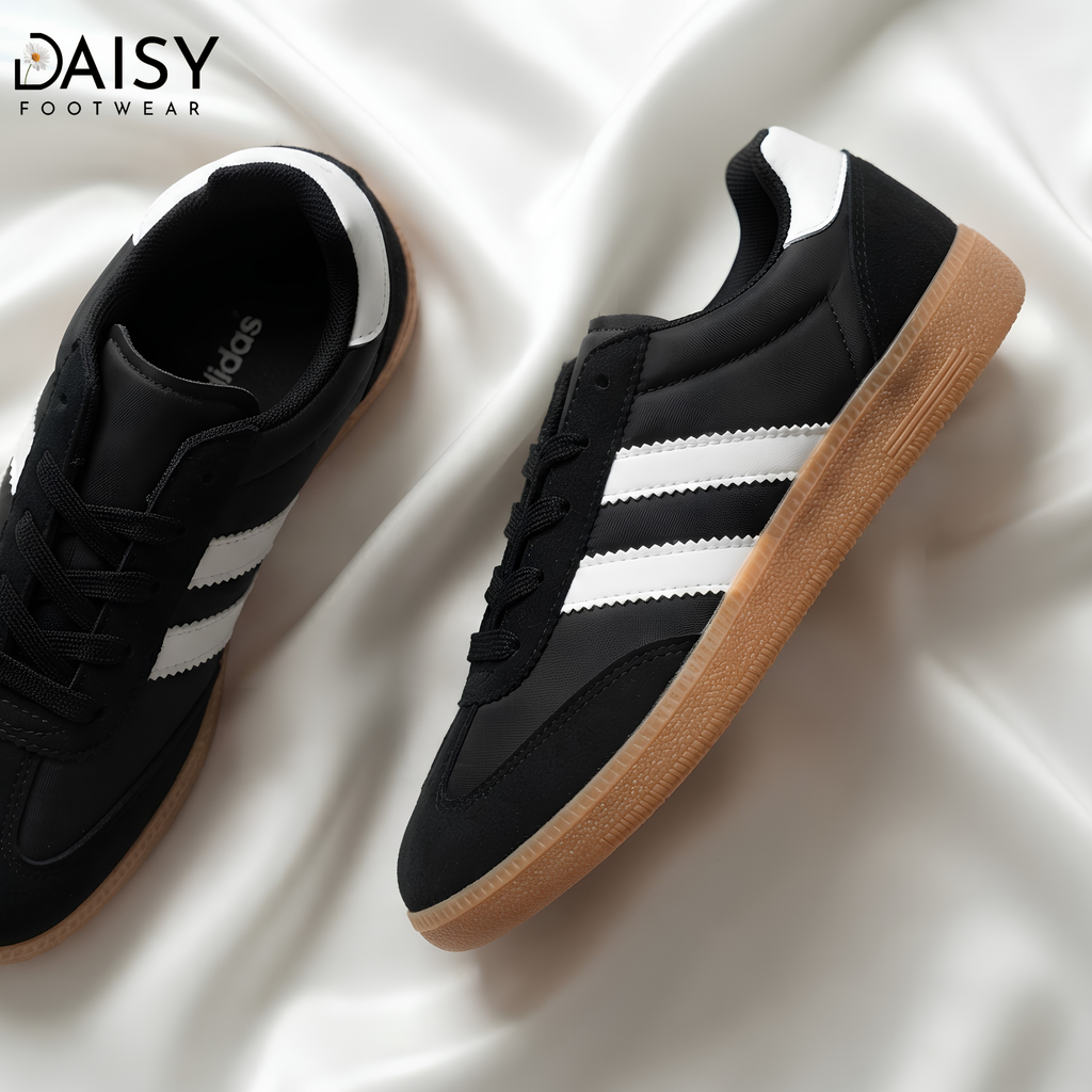 Urban Retro Black
