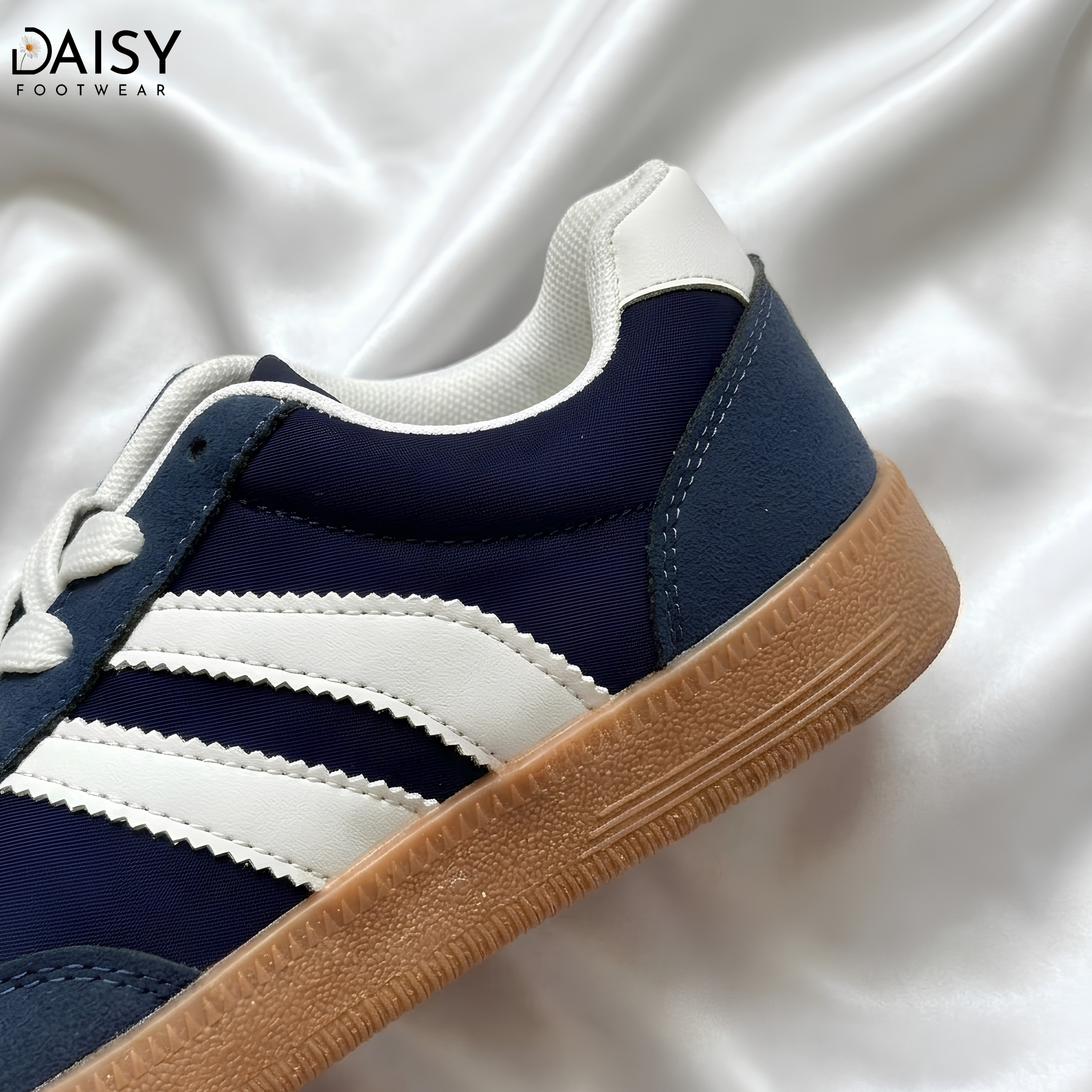 Urban Retro Blue